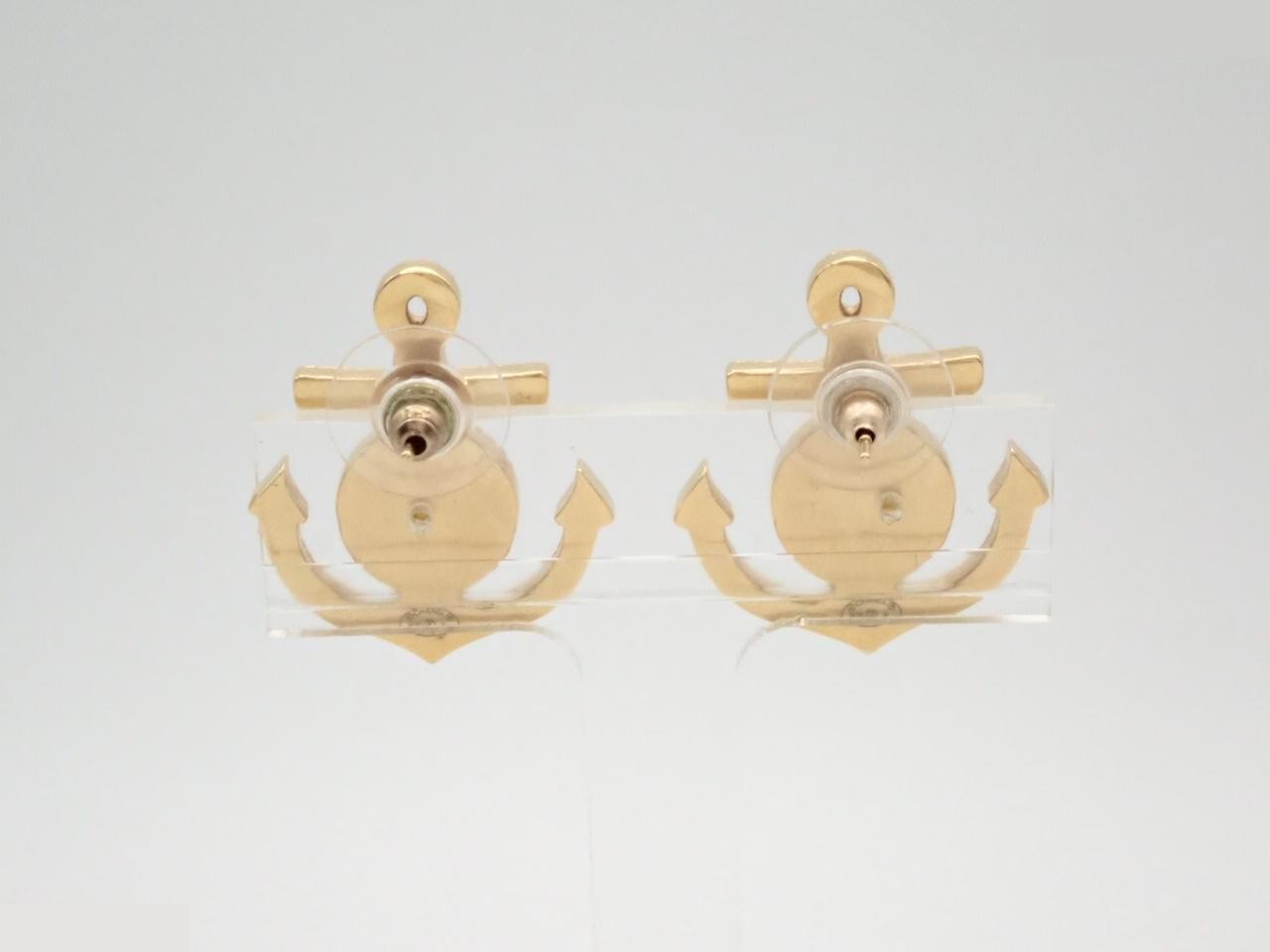 Earrings B18A — view 2