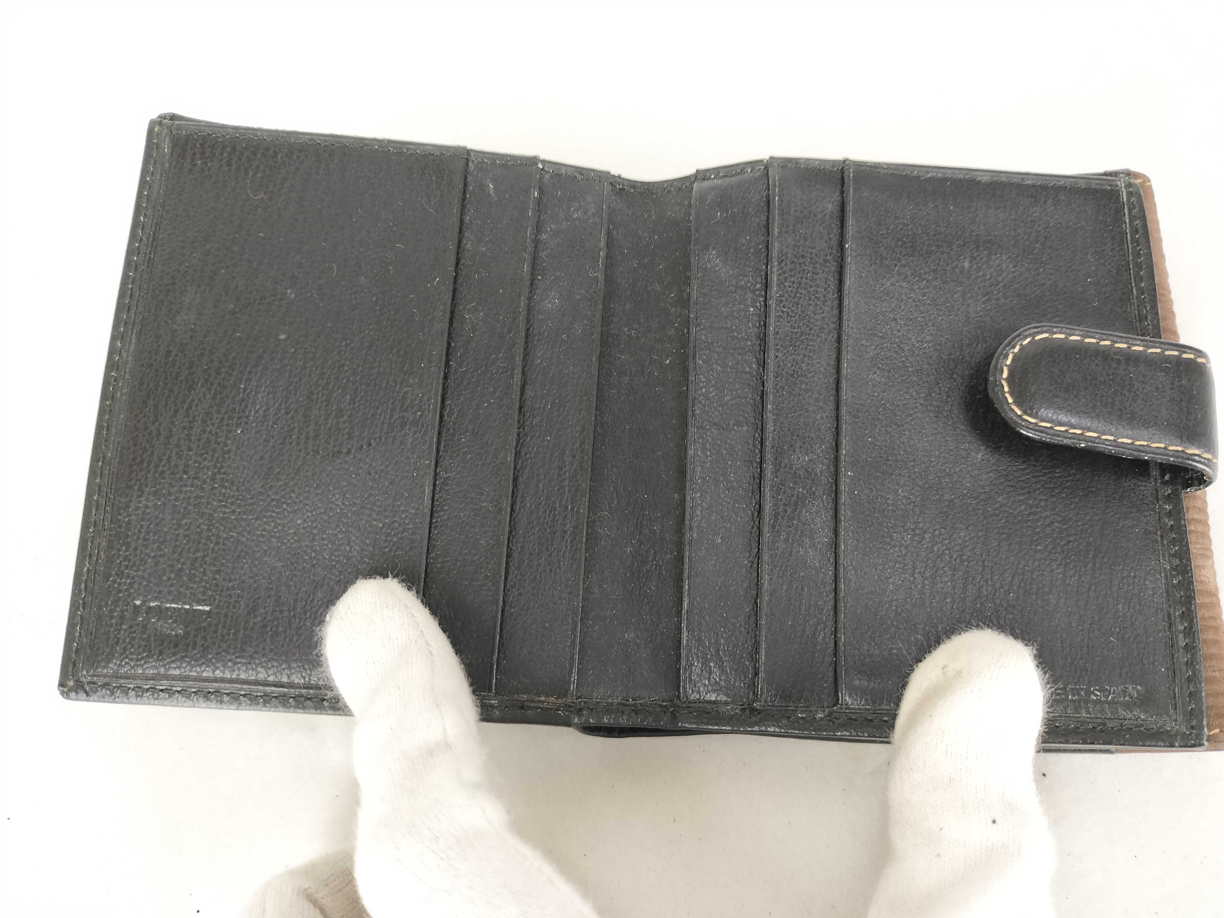 wallet — view 11