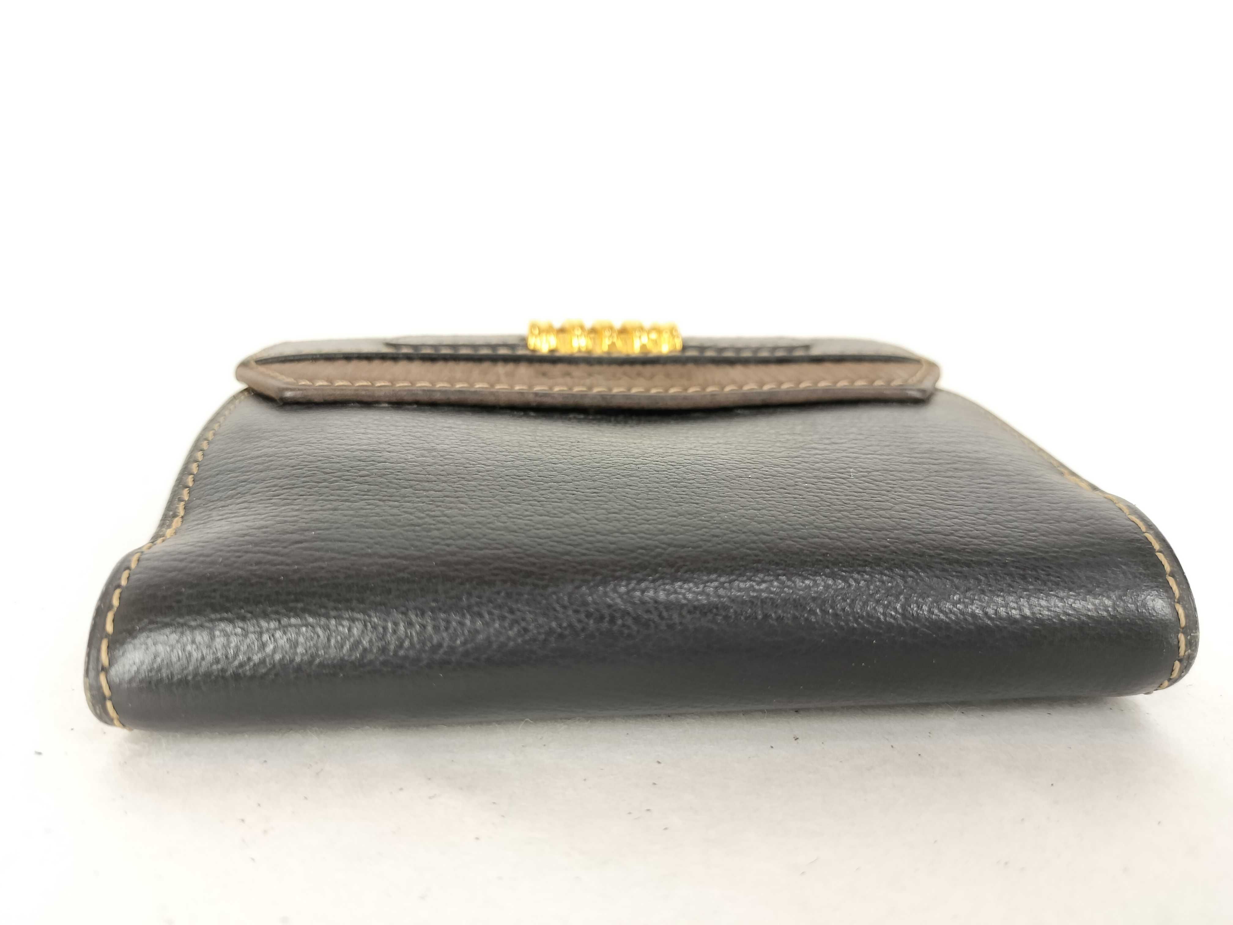 wallet — view 3
