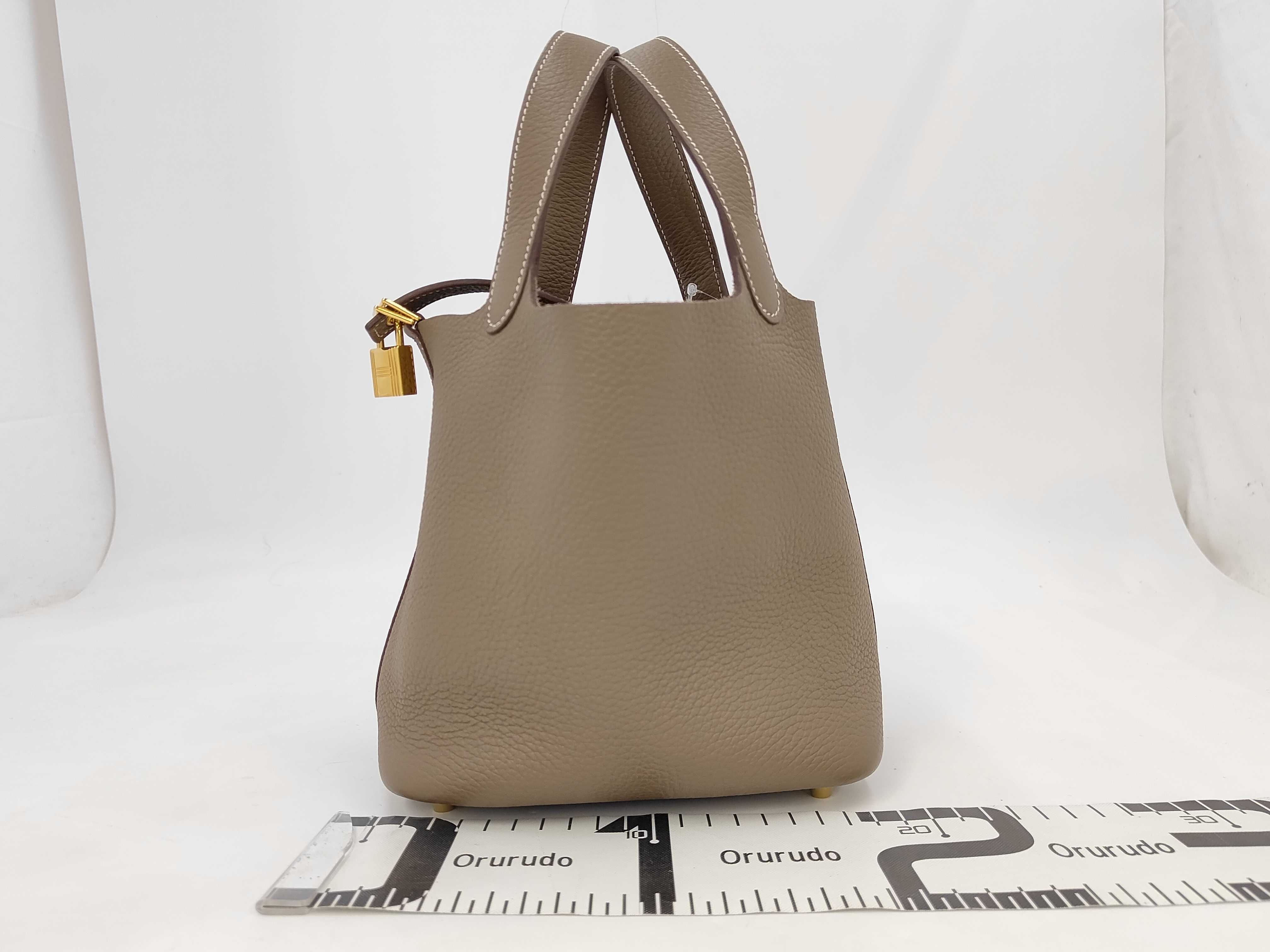 Picotin Lock PM Etoupe Gold Hardware B Stamp Handbag — view 2