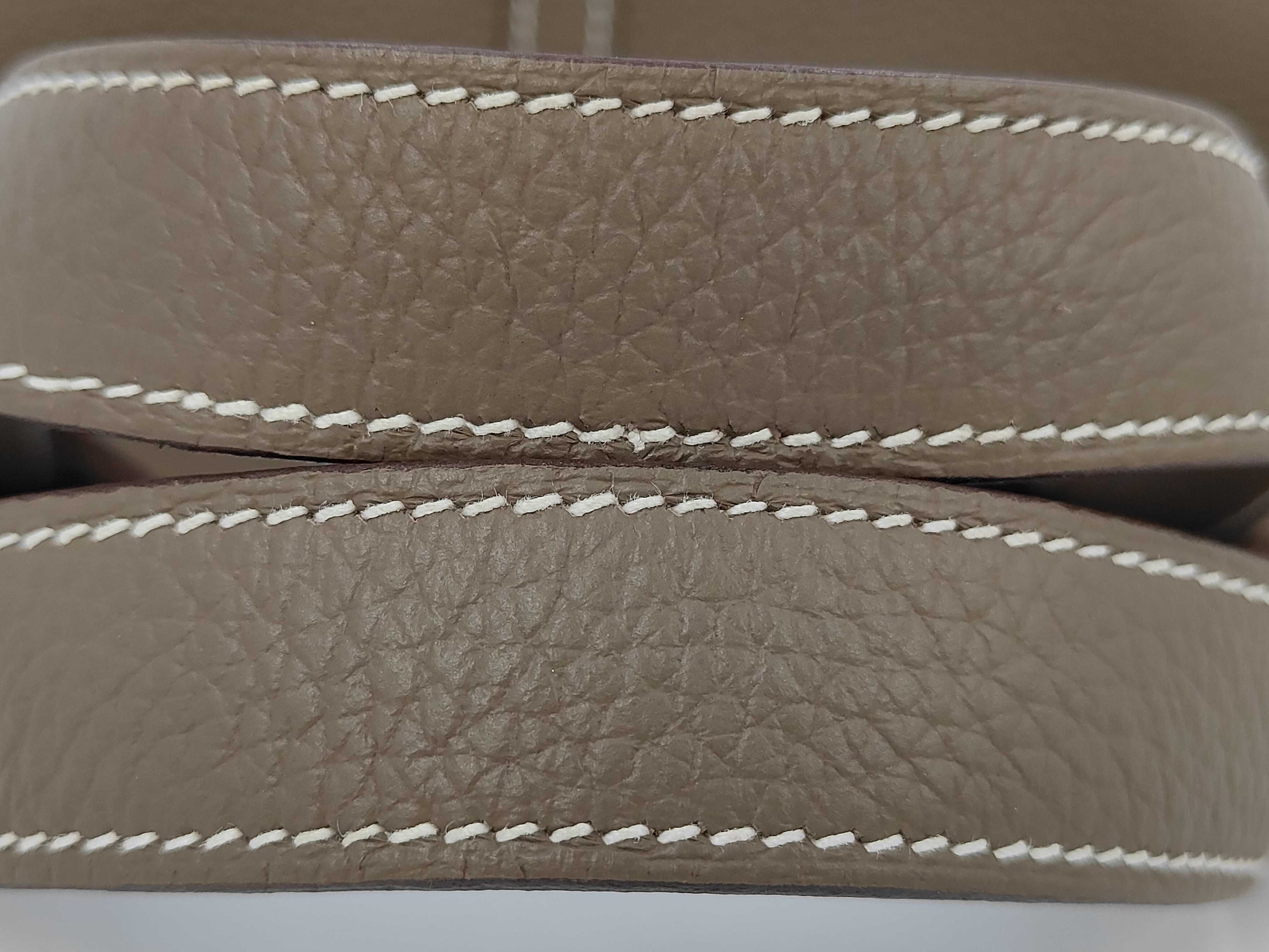 Picotin Lock PM Etoupe Gold Hardware B Stamp Handbag — view 8