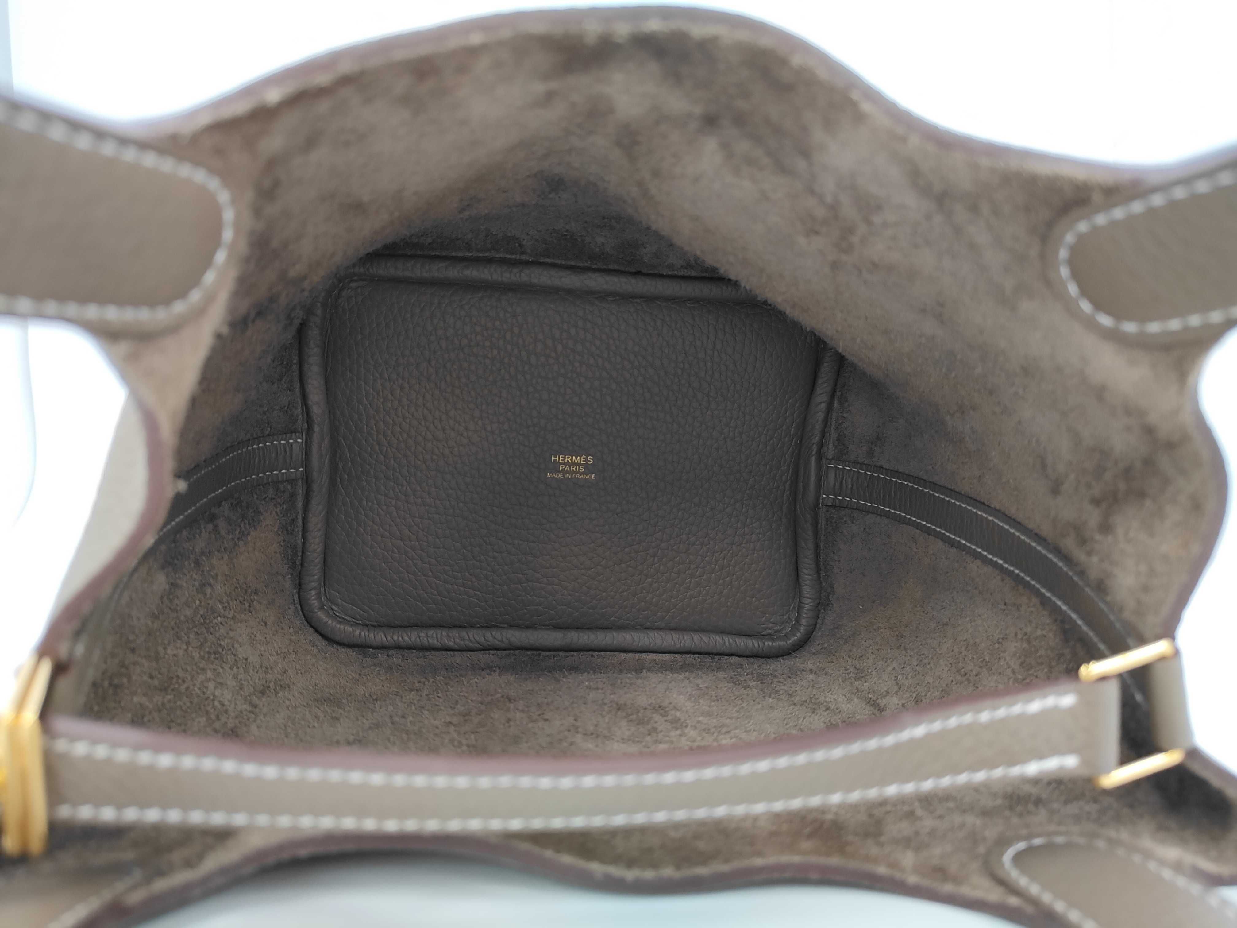 Picotin Lock PM Etoupe Gold Hardware B Stamp Handbag — view 10