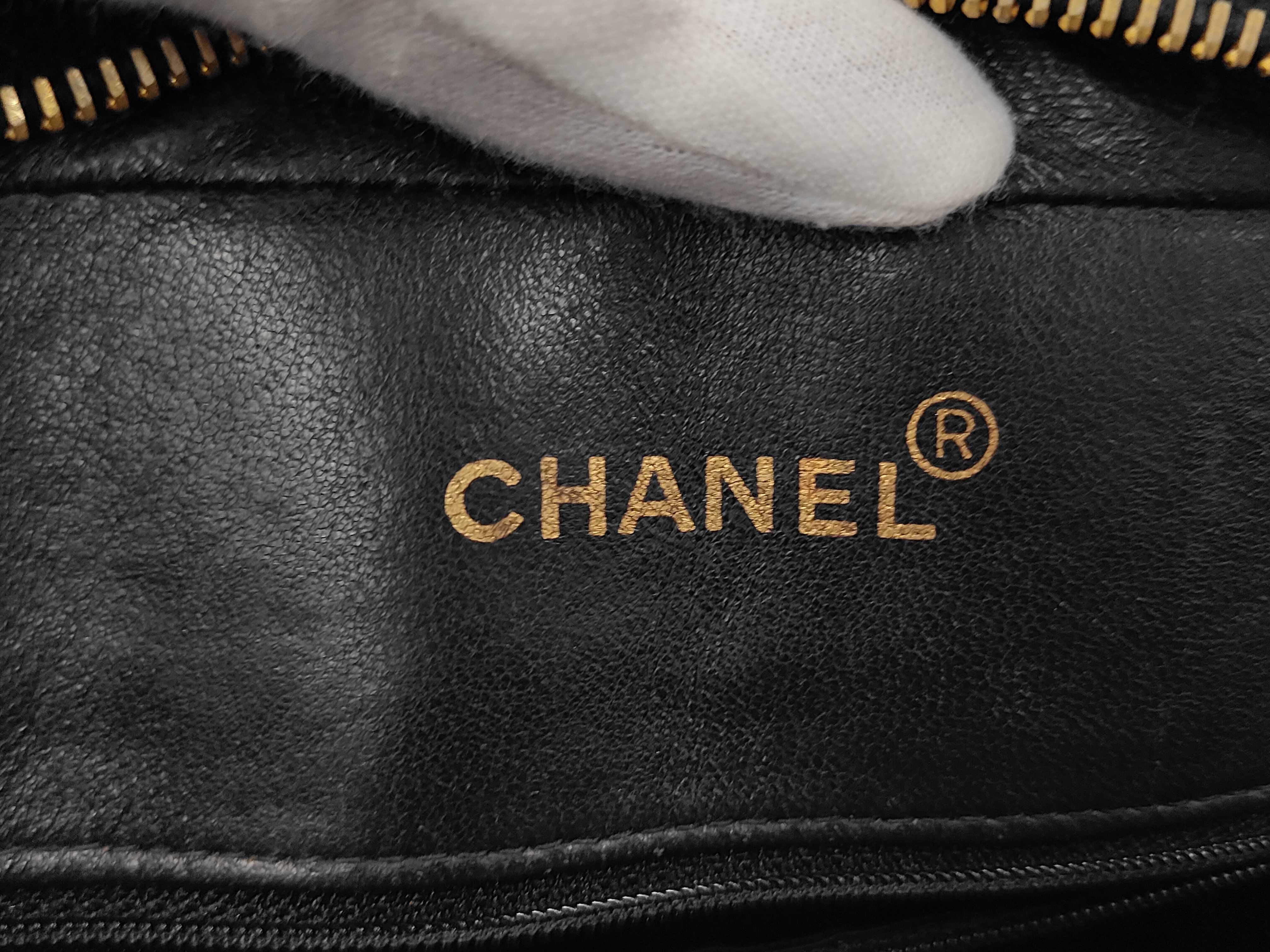 Mademoiselle Chanel Mademoiselle Caviar Shoulder Bag — view 11