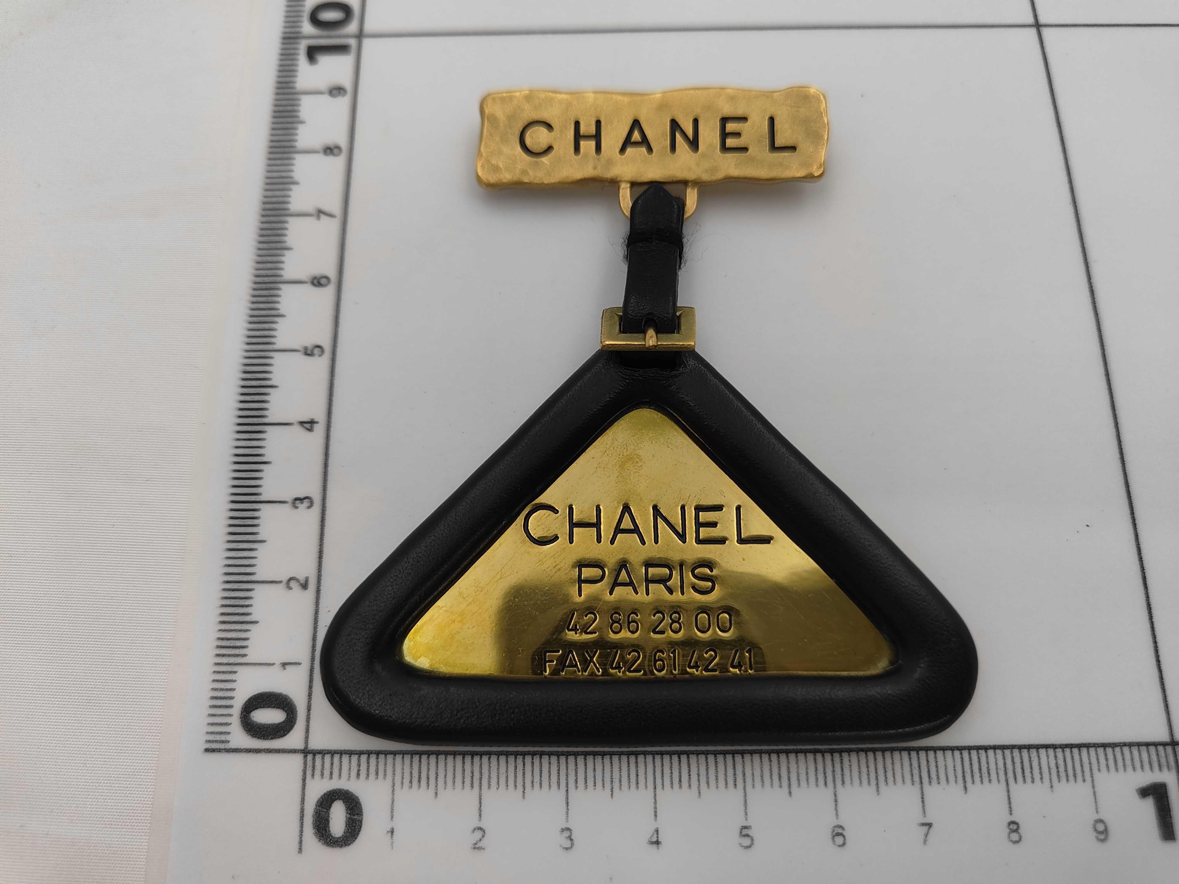 94P triangle brooch — view 5