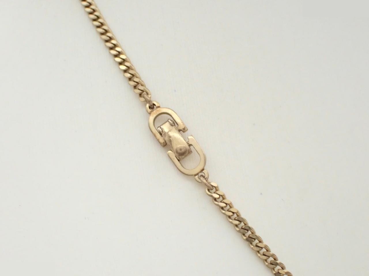Other lines: Precious metals, necklaces, pendants, chains approximately 45cm long. — view 2