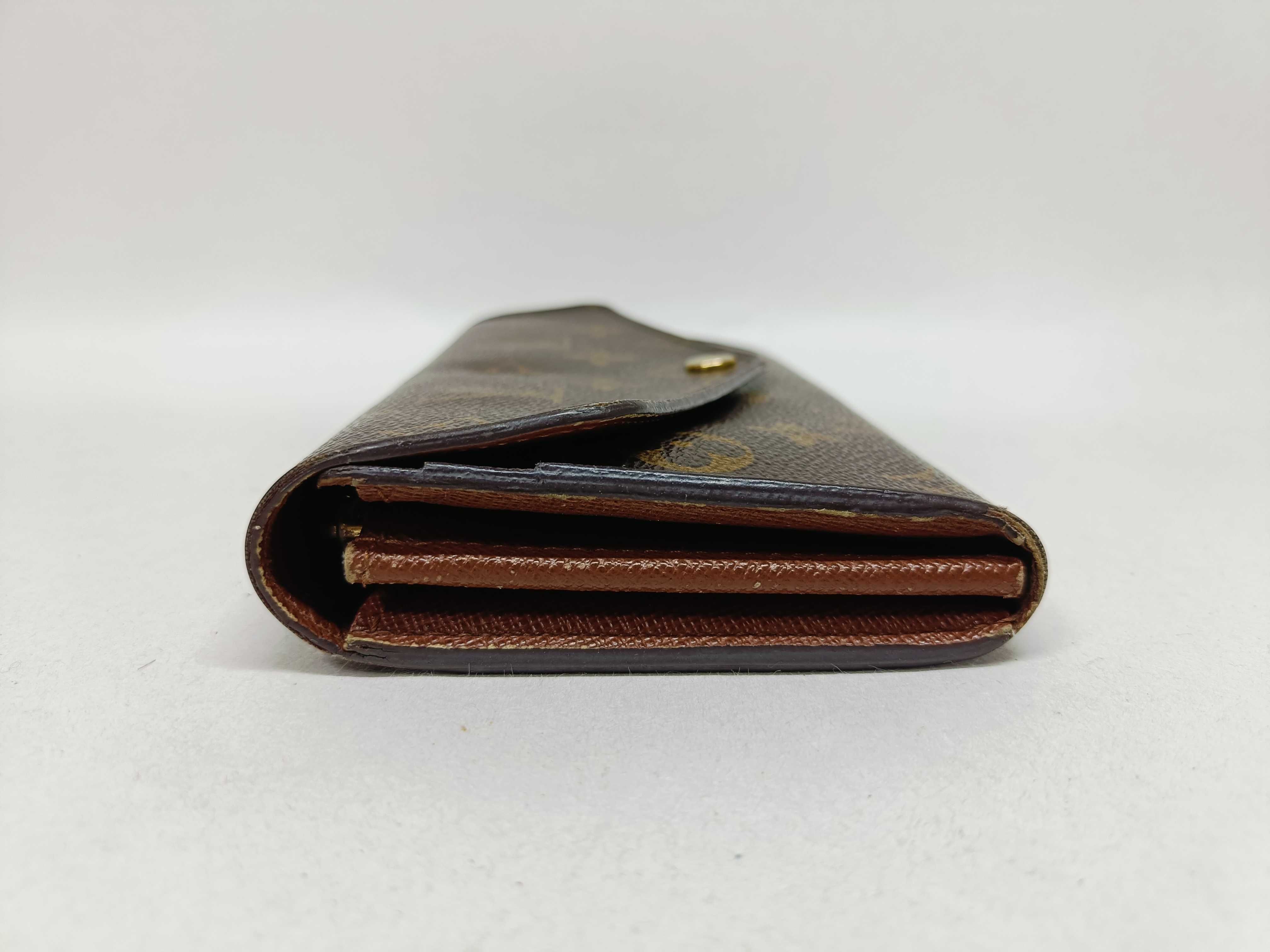 Monogram Portefeuille Sarah Wallet with Initials — view 3