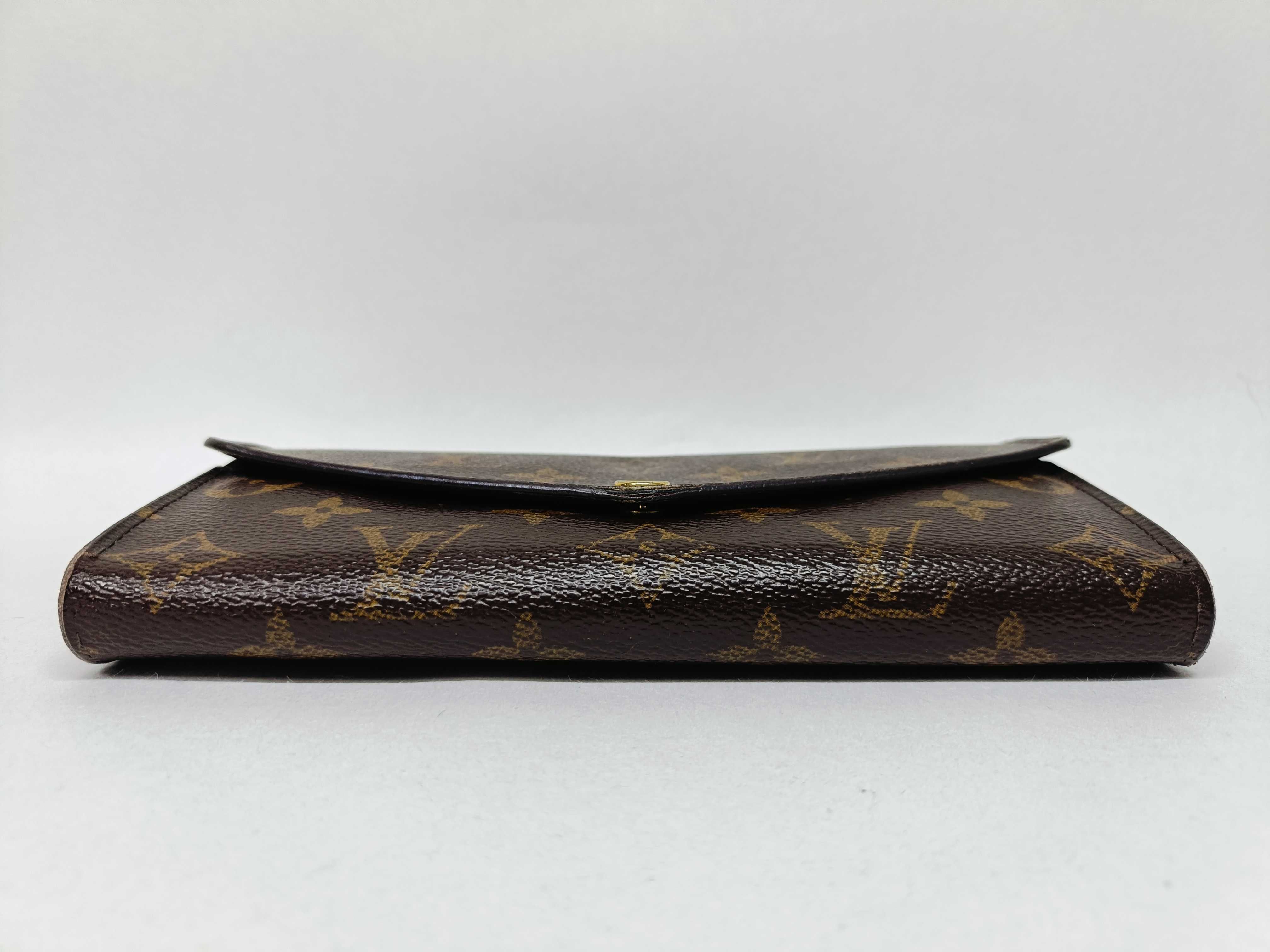 Monogram Portefeuille Sarah Wallet with Initials — view 5