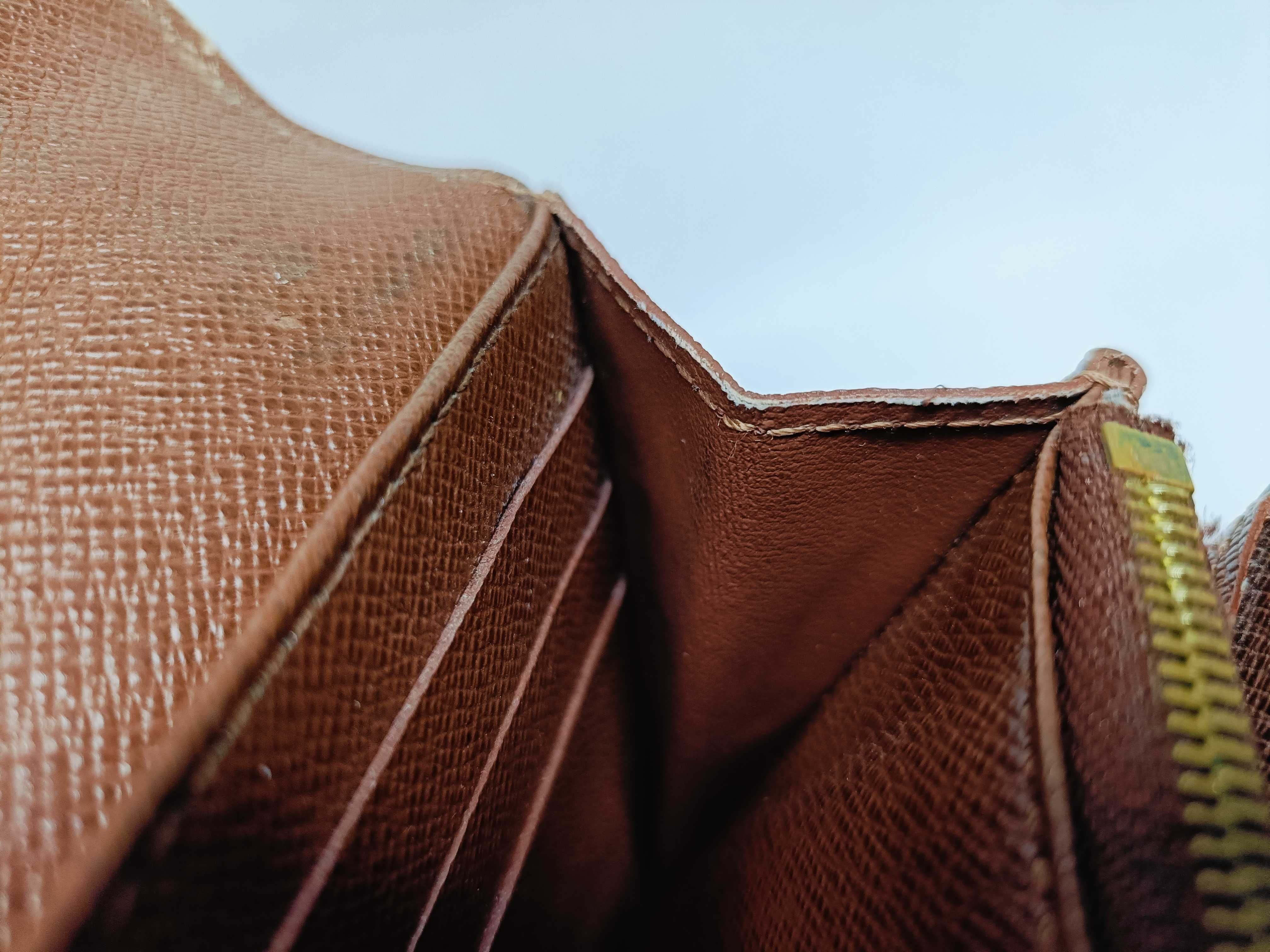 Monogram Portefeuille Sarah Wallet with Initials — view 9