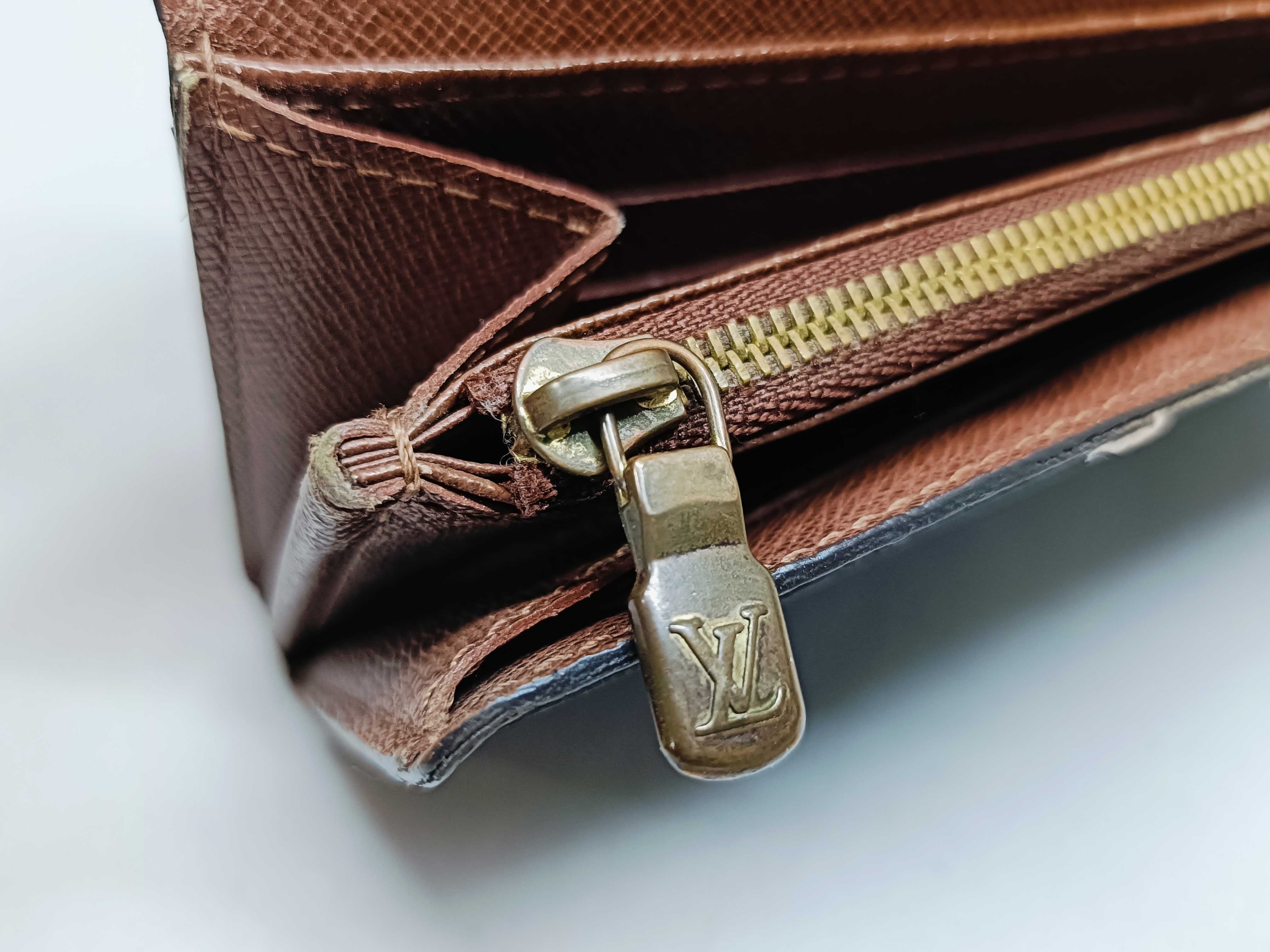 Monogram Portefeuille Sarah Wallet with Initials — view 10