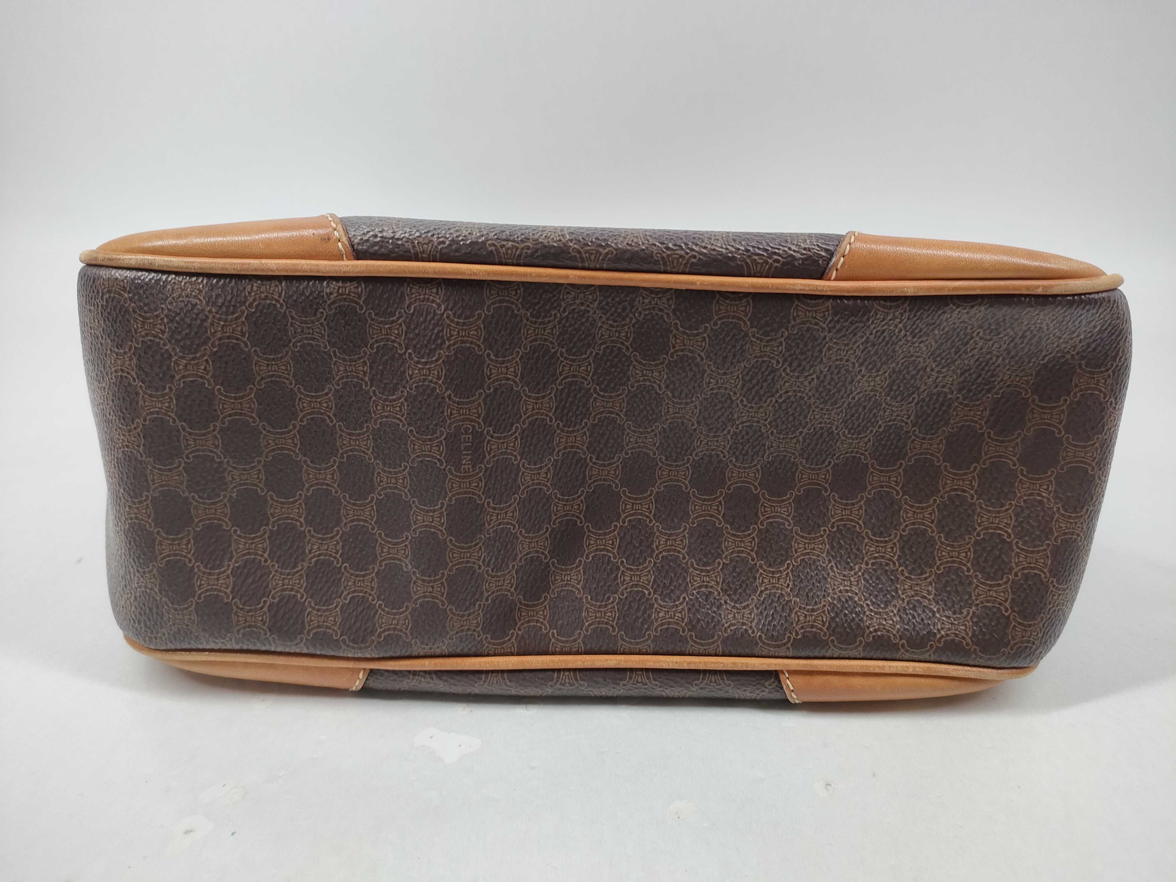 One-Shoulder Shoulder Bag — view 9