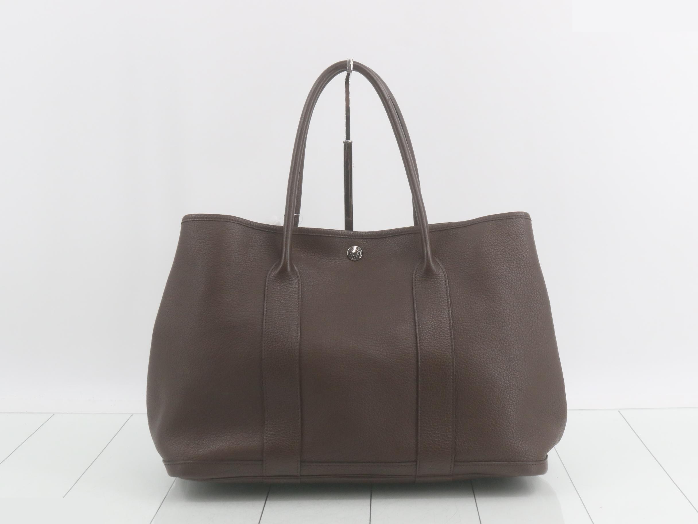 Garden Party Tote Bag - Engraved L — view 2