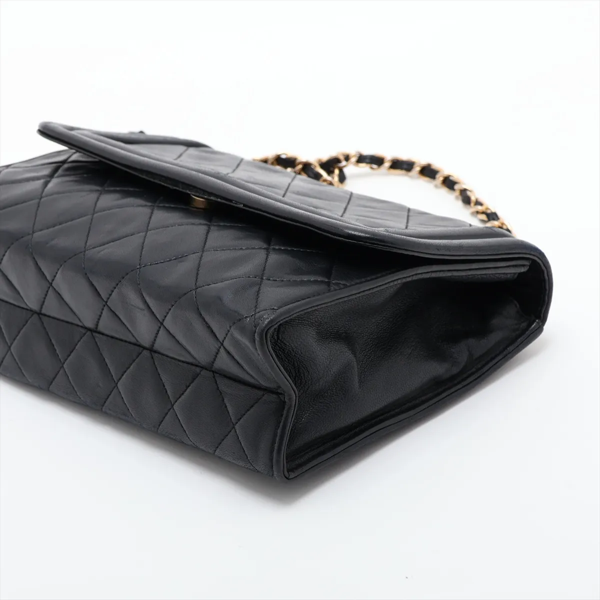 Matelassé Lambskin Single Flap Single Chain Bag with Fringe, Black with Gold Hardware, Item No. 1063199 — view 3