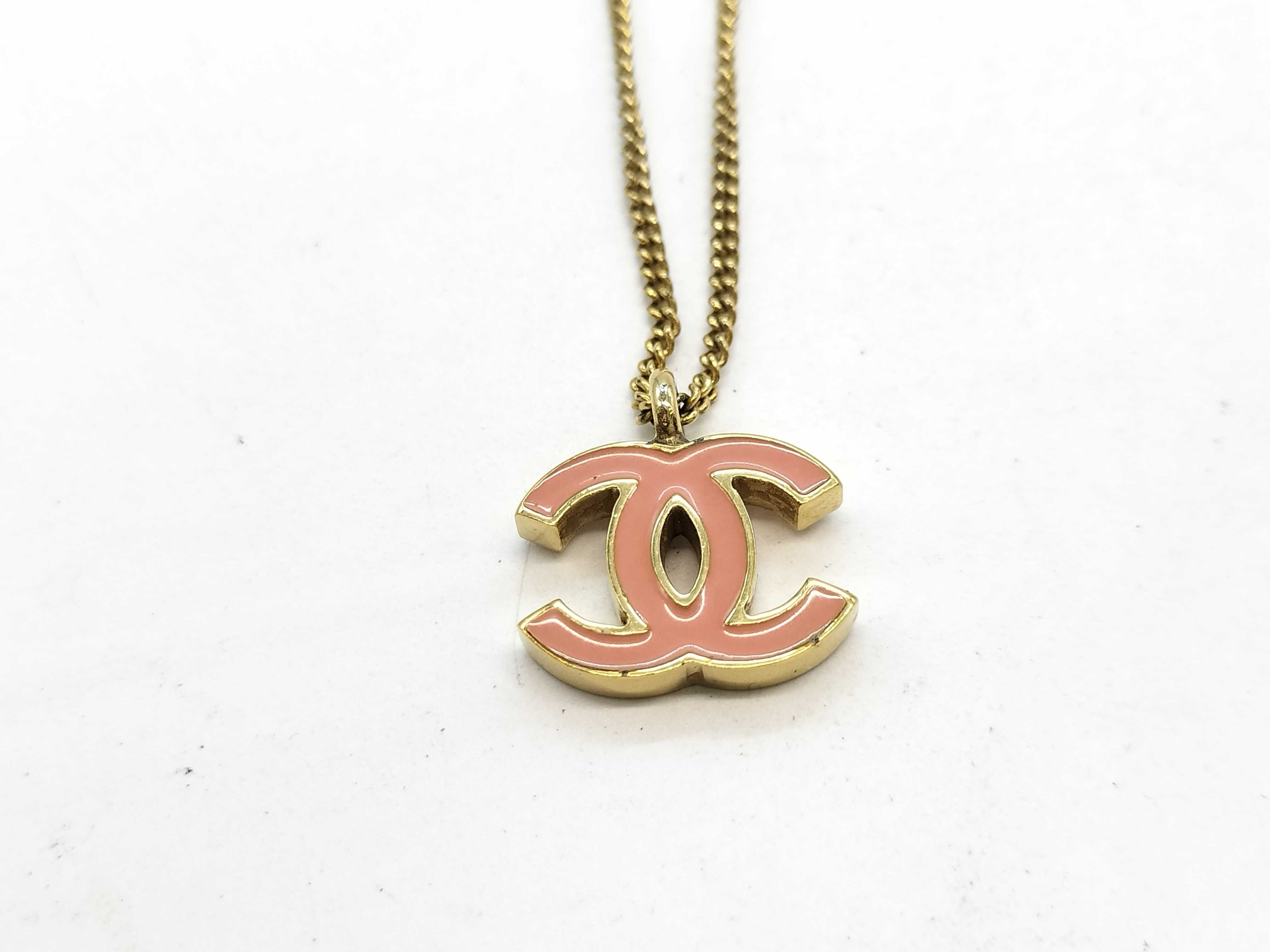 Wood Coco Mark Necklace 01A Necklace — view 2