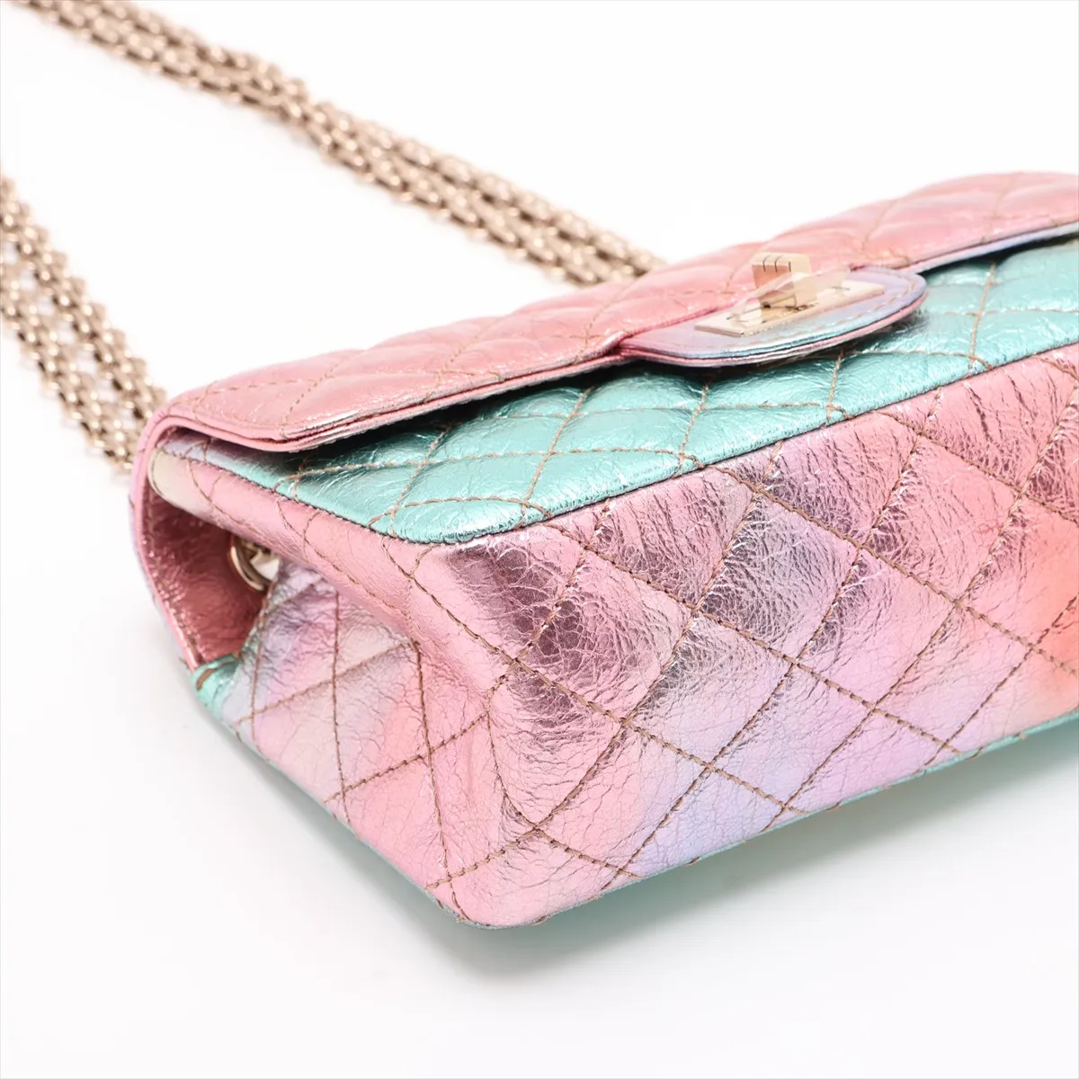 Matelassé 2.55 Mini Vintage Calf Single Flap Double Chain Bag Aurora Gold Hardware 30225513 (Serial Number in the 30s) AS0874 — view 4