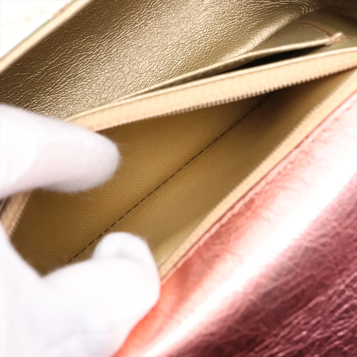 Matelassé 2.55 Mini Vintage Calf Single Flap Double Chain Bag Aurora Gold Hardware 30225513 (Serial Number in the 30s) AS0874 — view 9