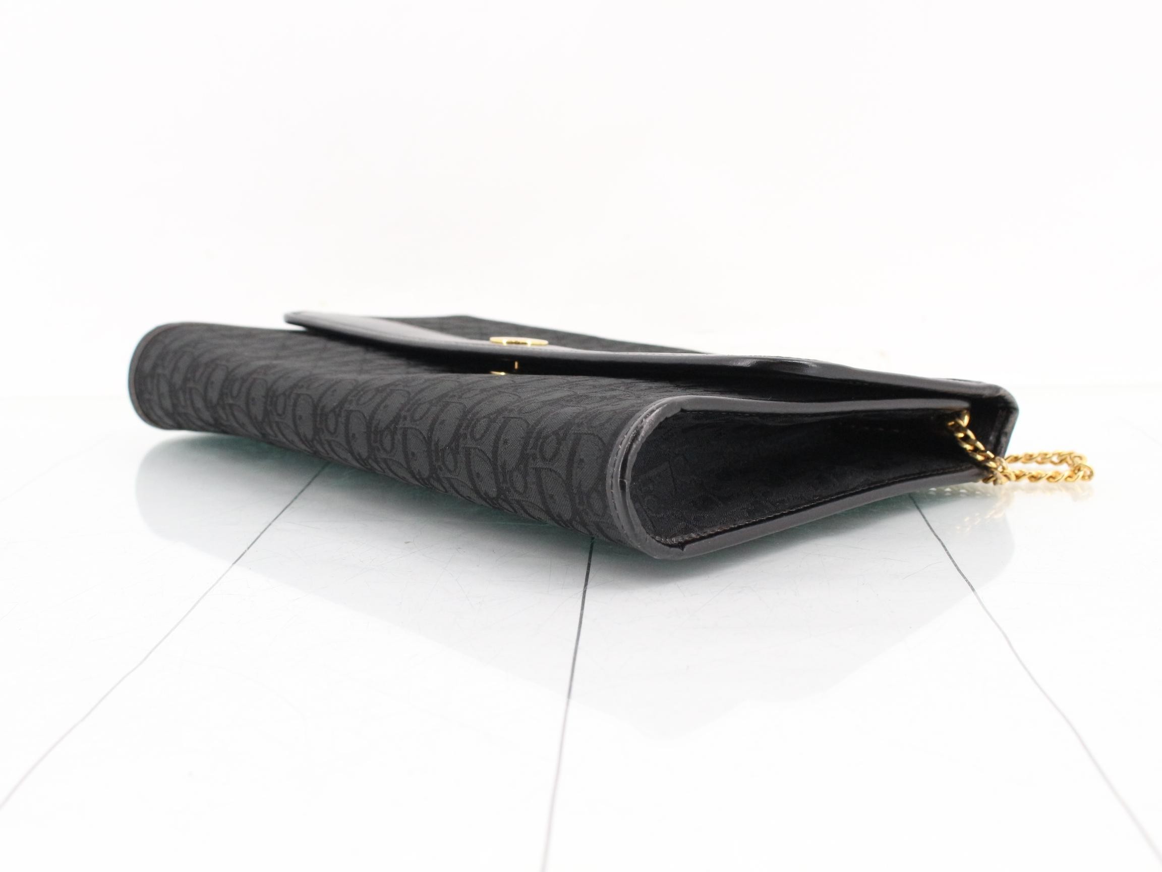 Trotter Chain Shoulder Bag — view 6
