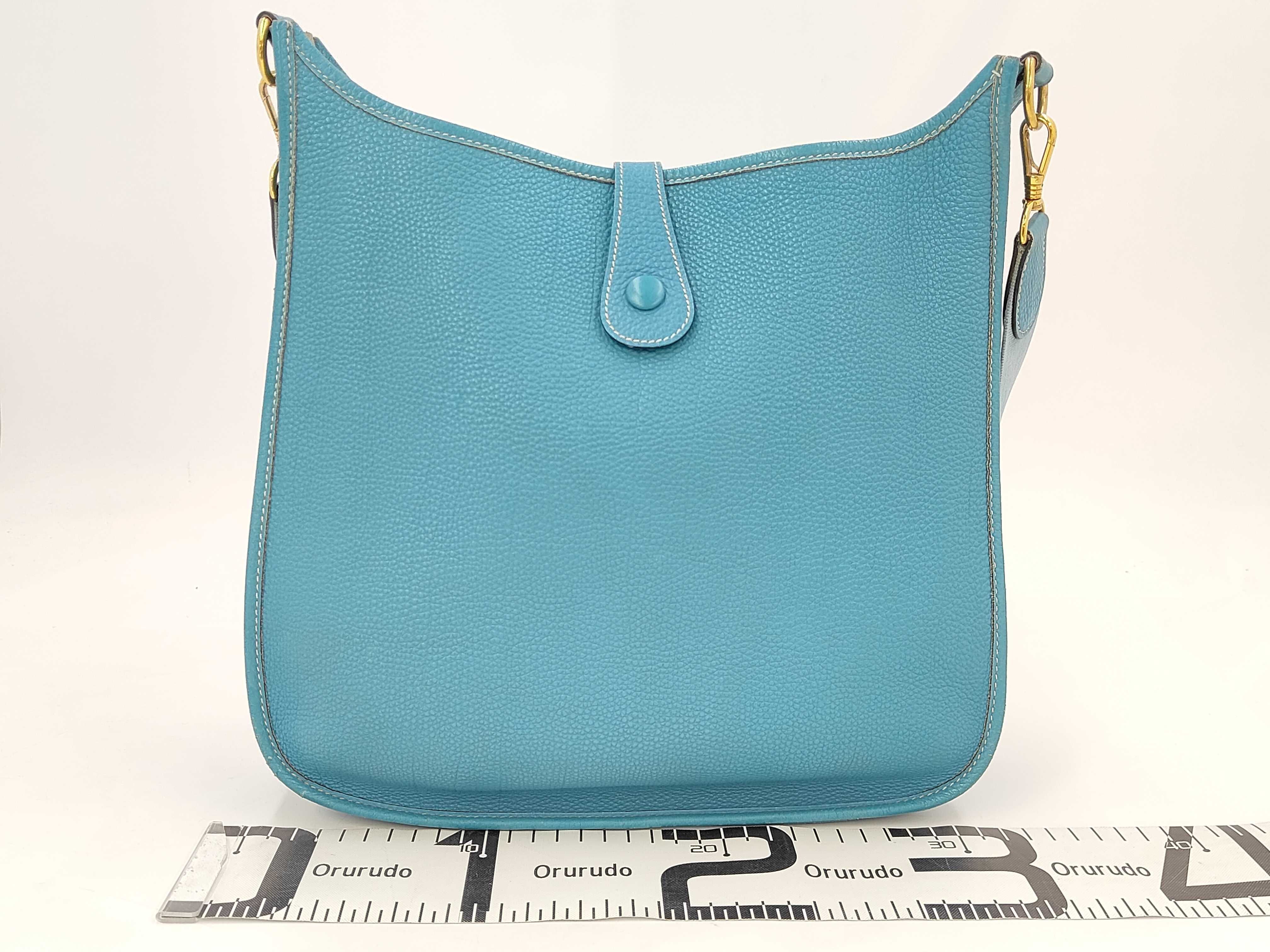 Evelyne Amazone GM Shoulder Bag D Stamp Shoulder Bag — view 2