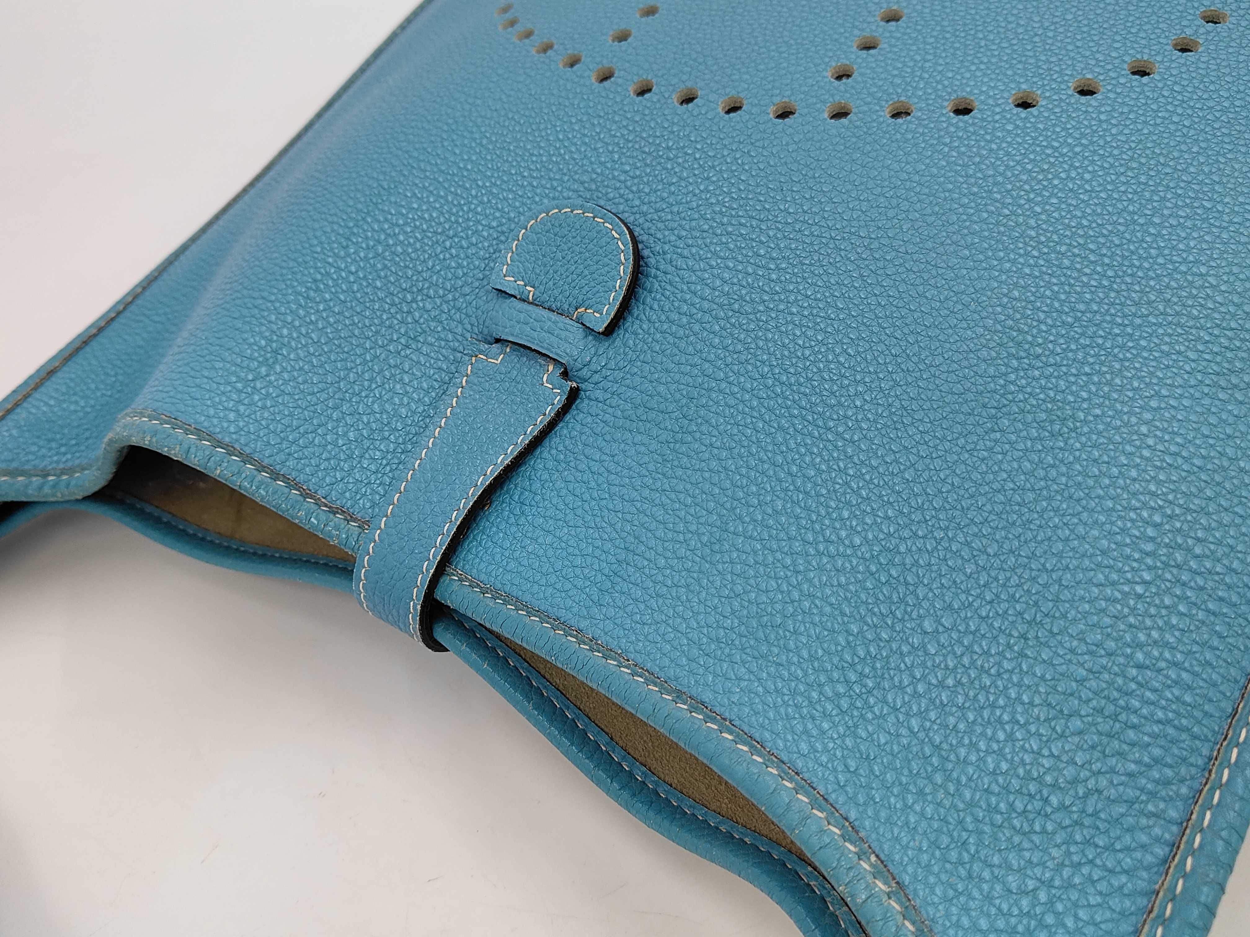 Evelyne Amazone GM Shoulder Bag D Stamp Shoulder Bag — view 5