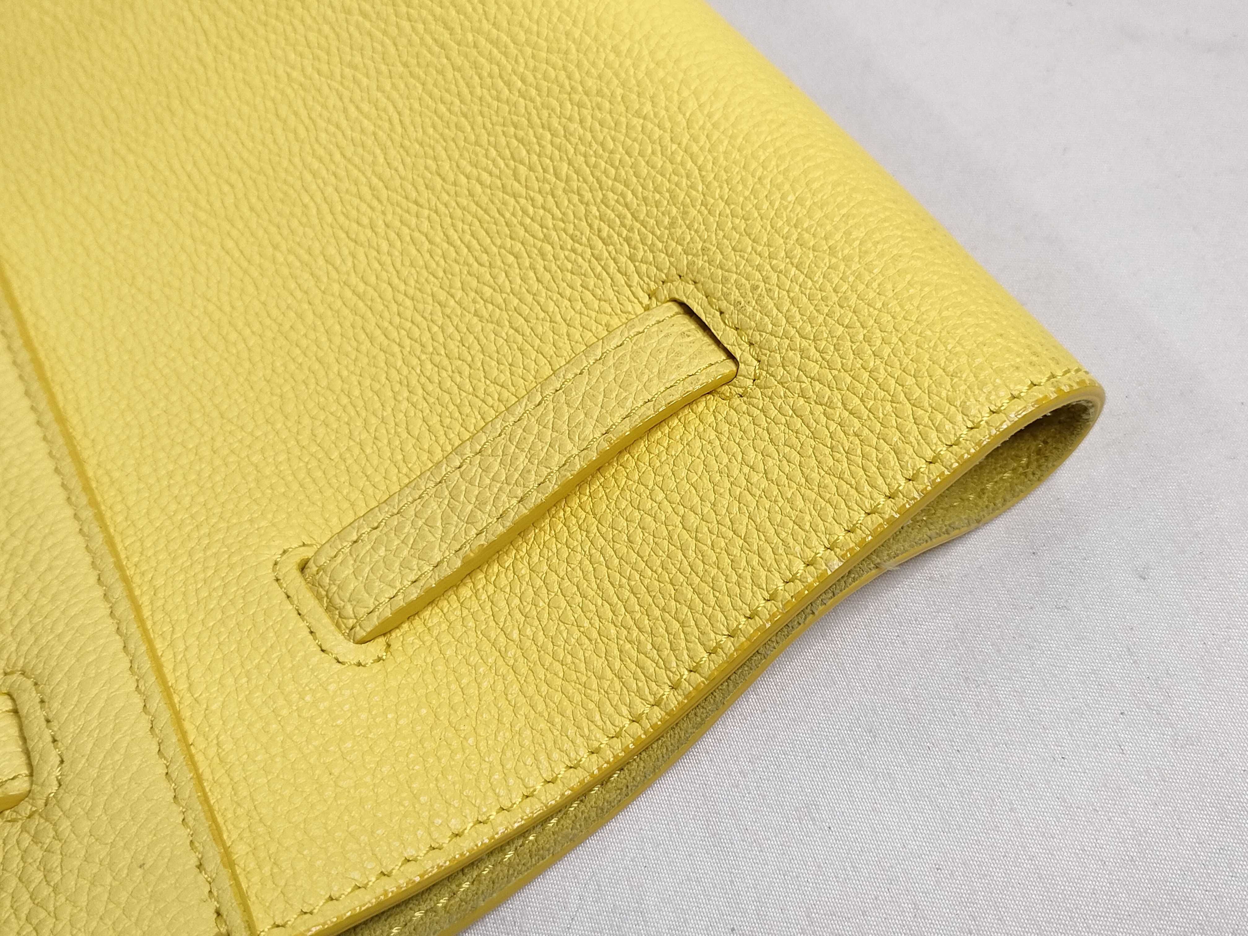 Cabas Phantom Small Leather Tote Bag, Yellow Tote Bag — view 14