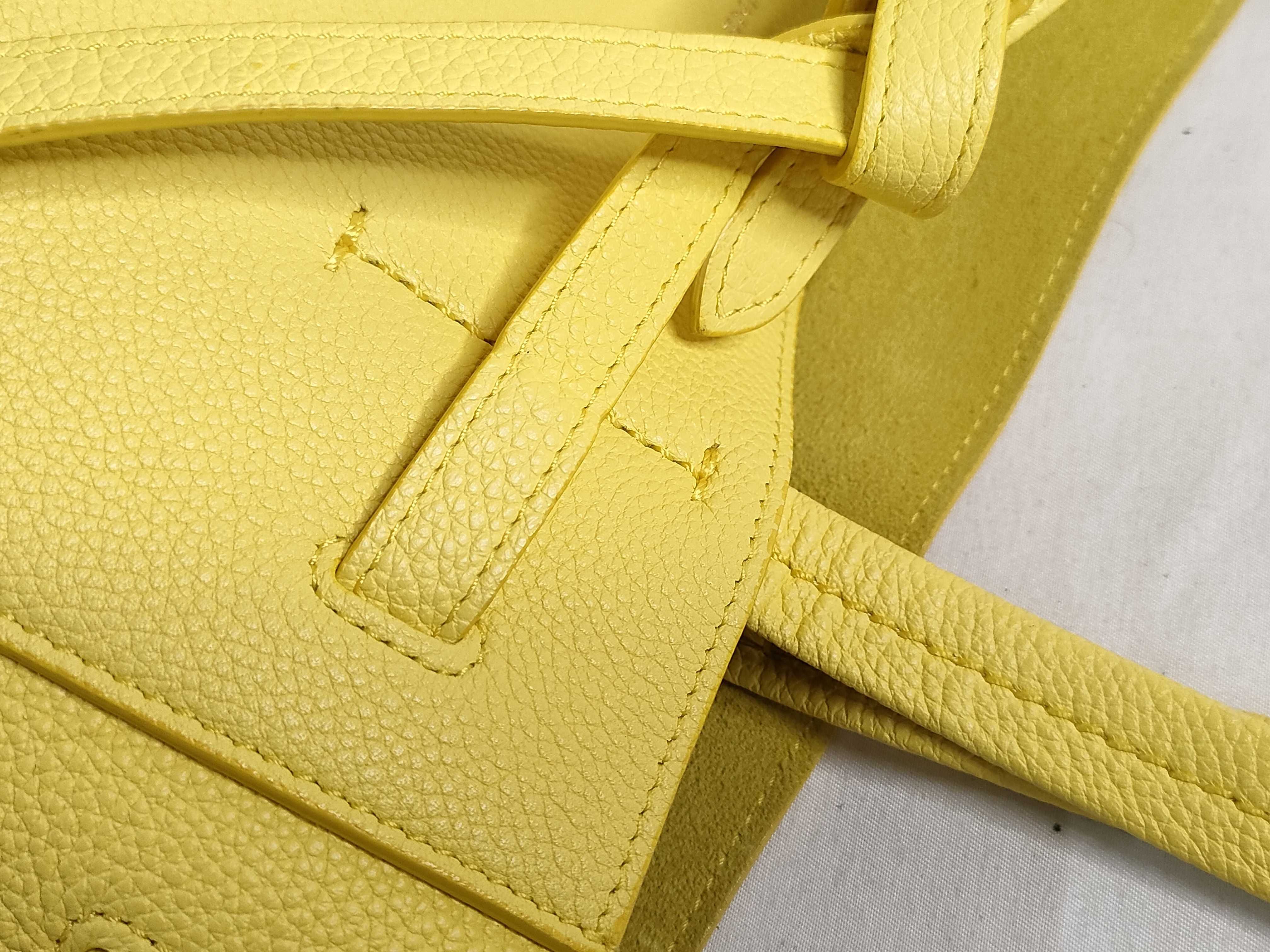 Cabas Phantom Small Leather Tote Bag, Yellow Tote Bag — view 5
