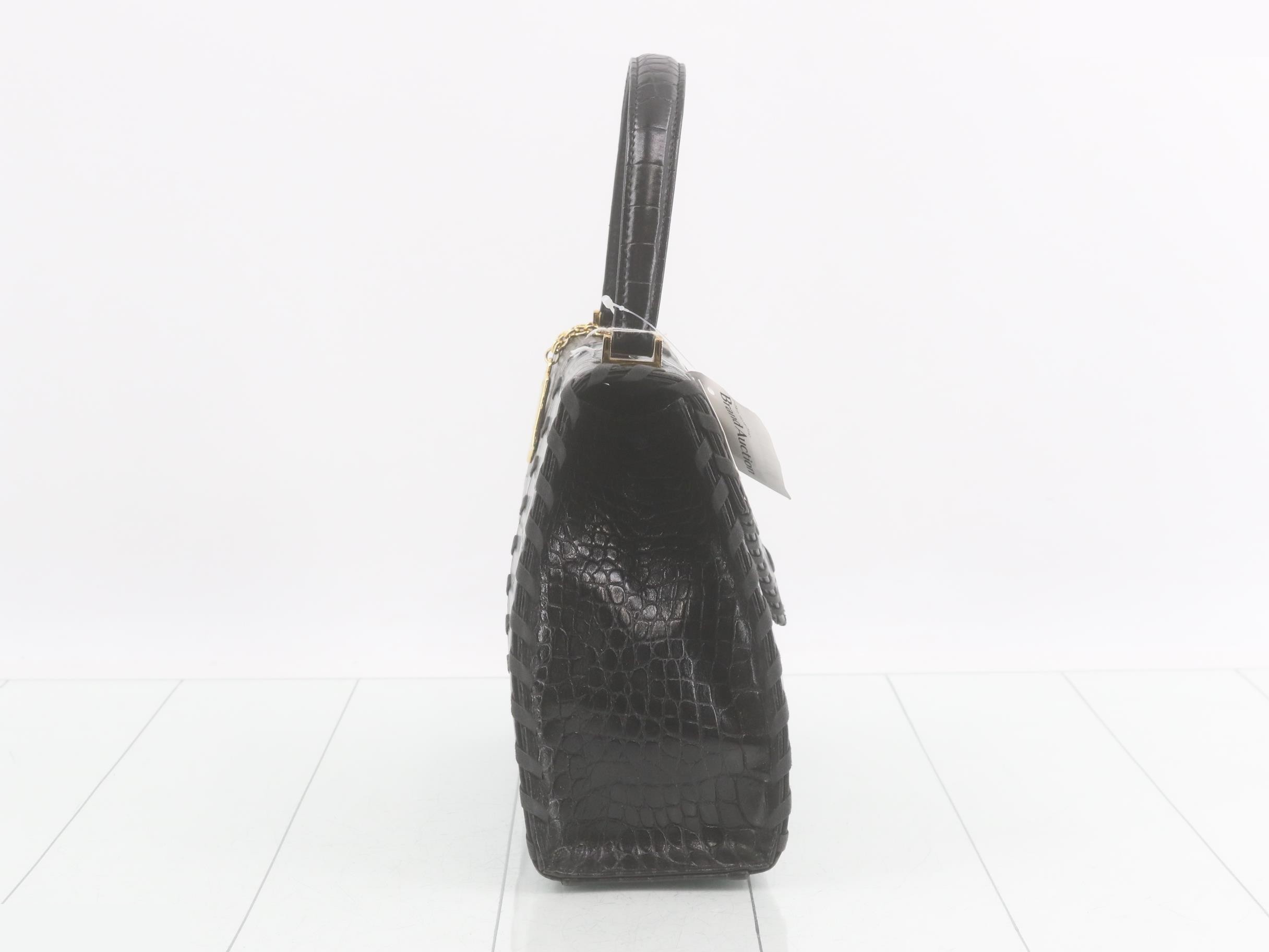 handbag — view 4