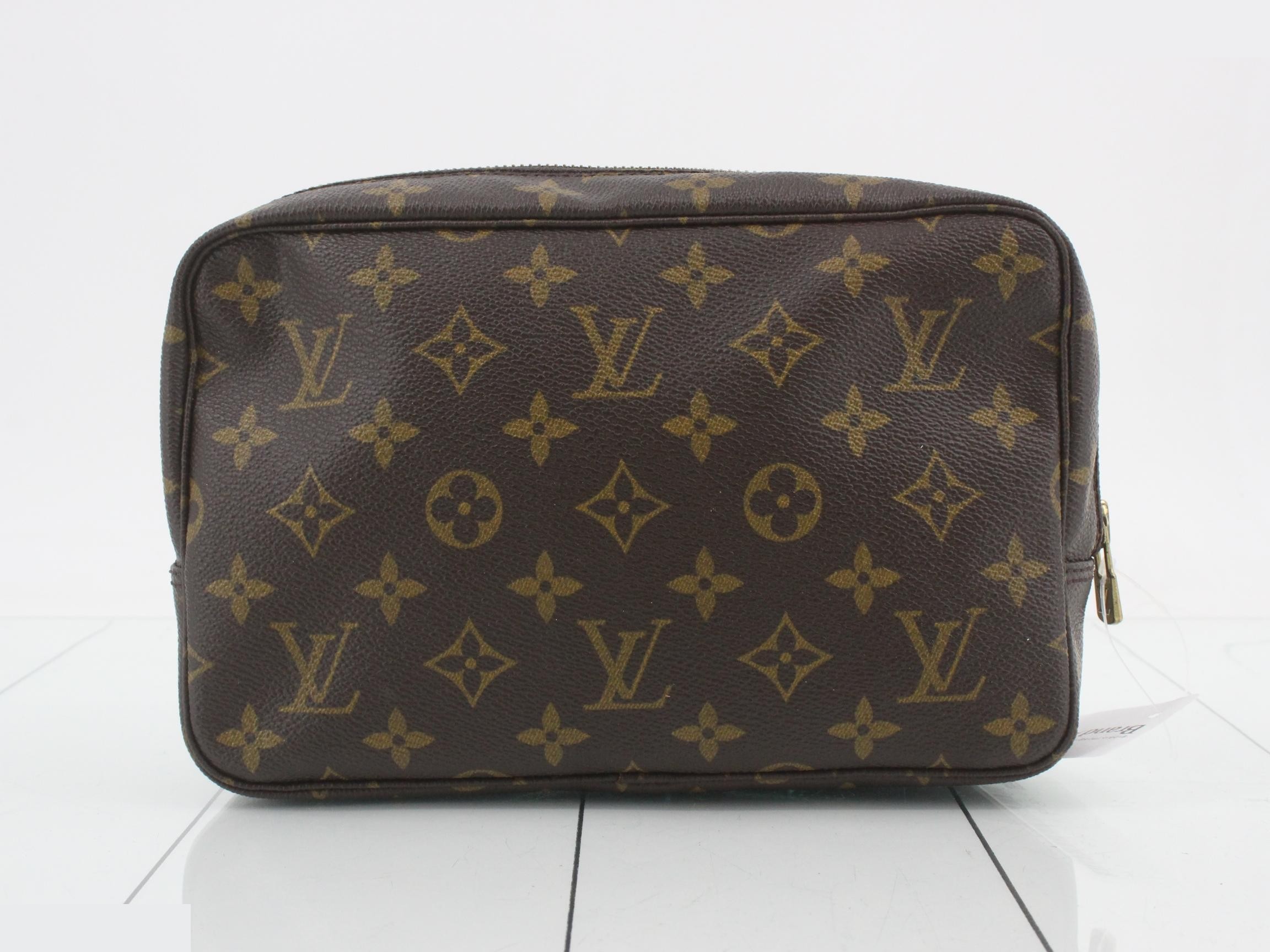 Monogram Trousseau Toilette 23 — view 2