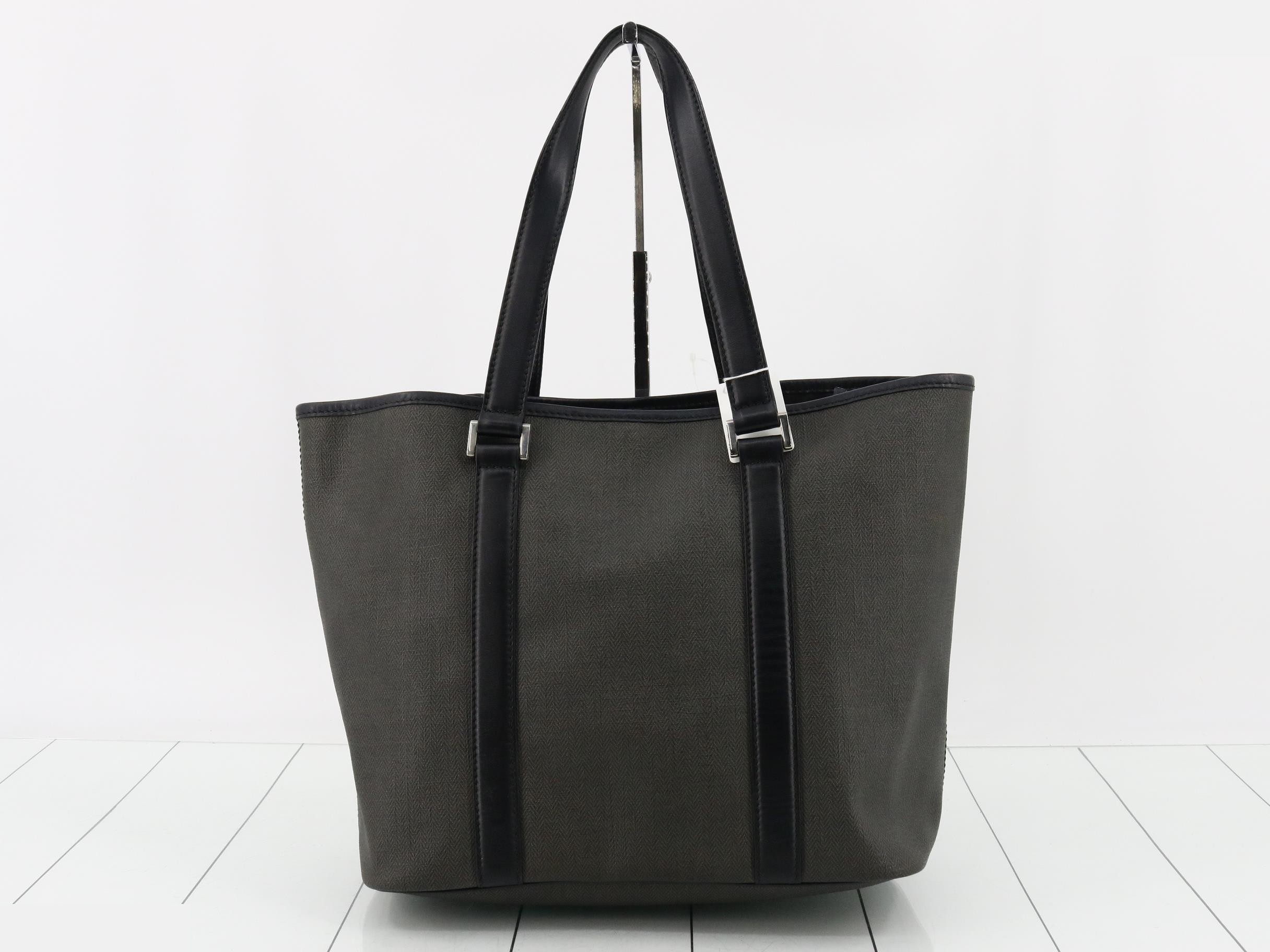 Tote bag — view 2