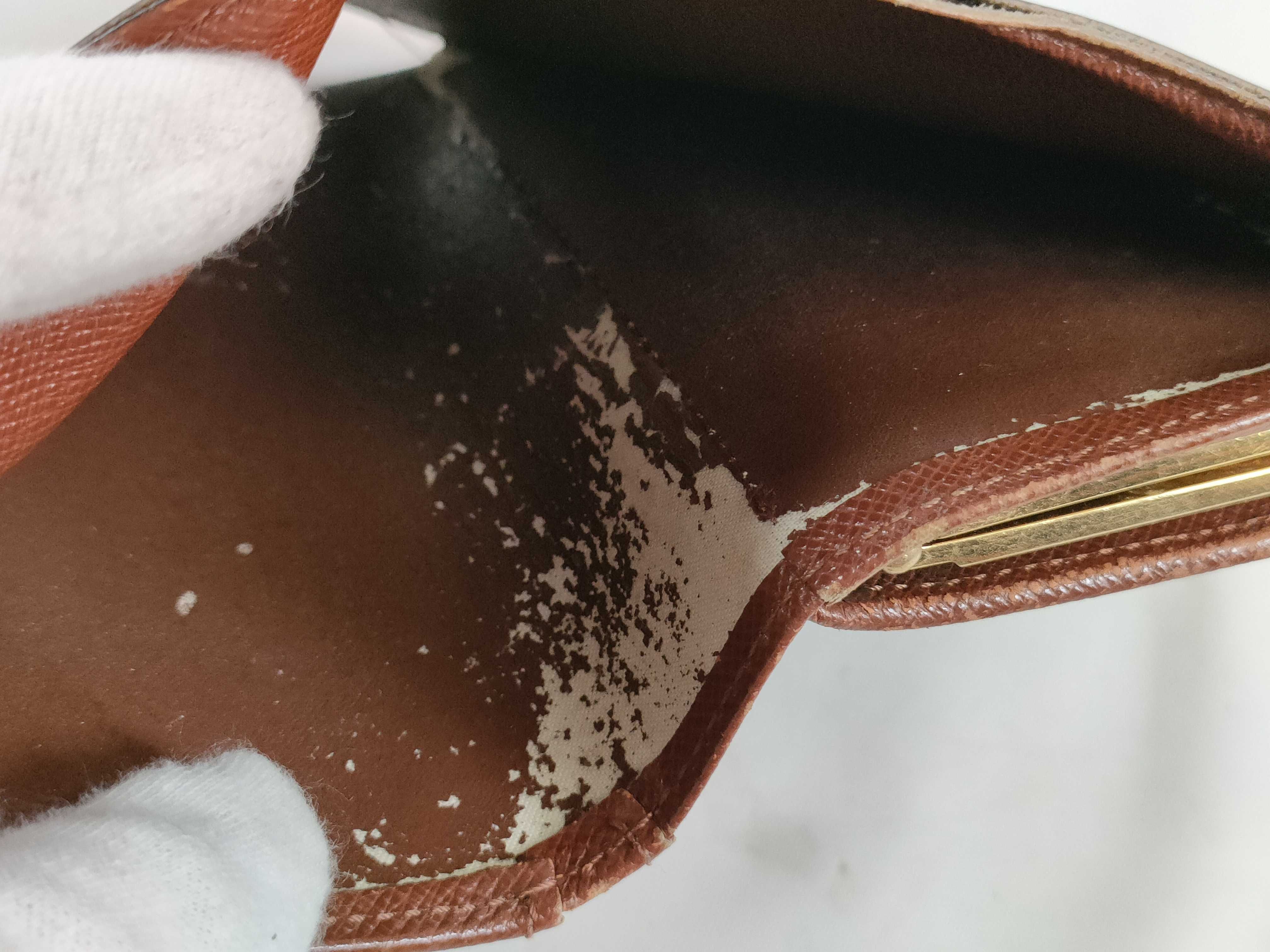 Monogram Louis Vuitton Monogram L-shaped wallet — view 11