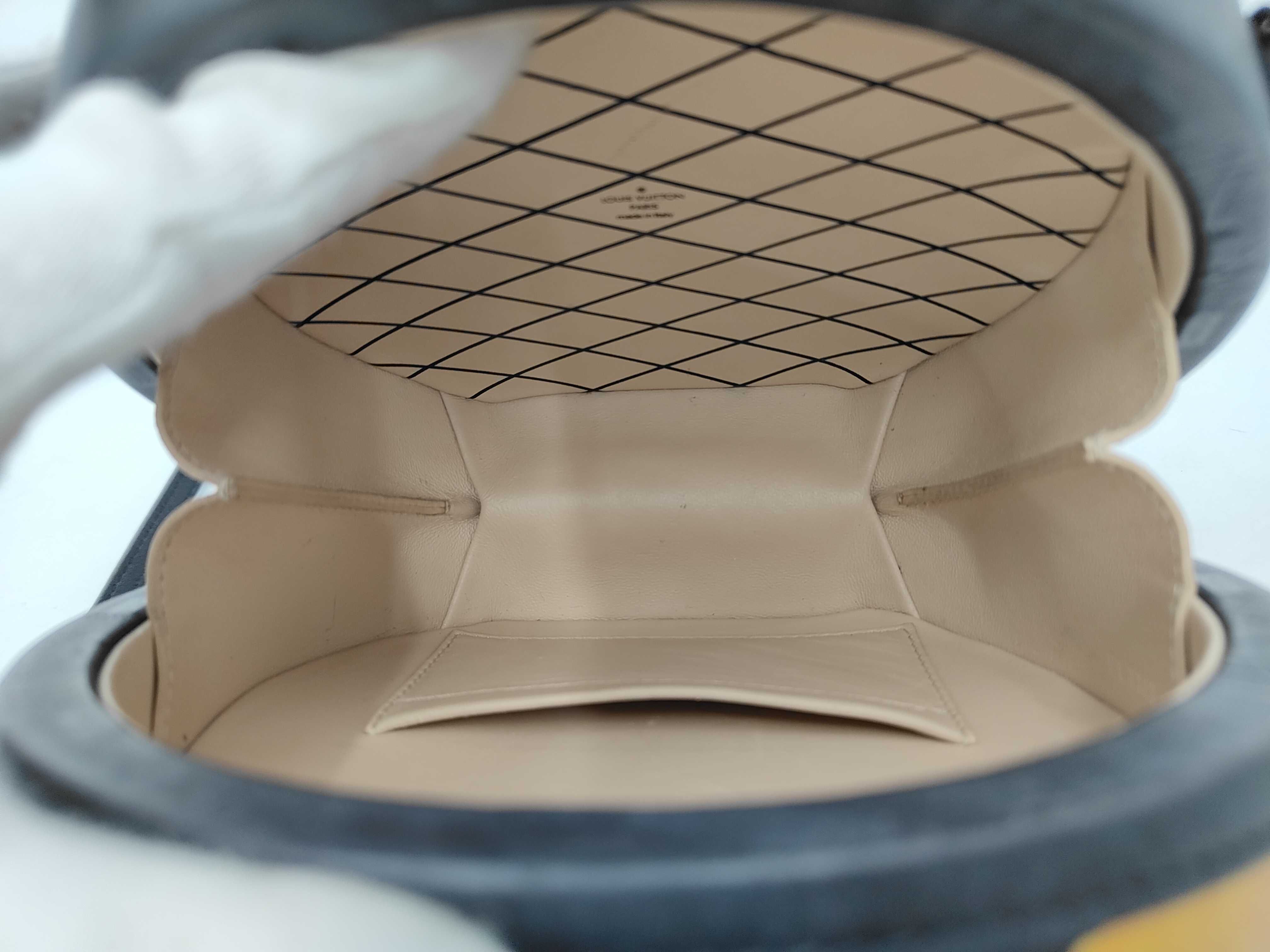 Shoulder Bag — view 10