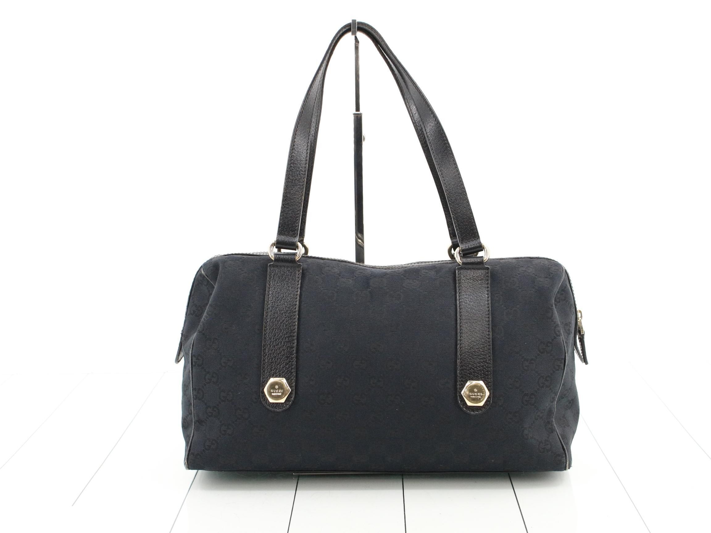 GG Canvas (Bag) Shoulder Bag 154180 — view 2