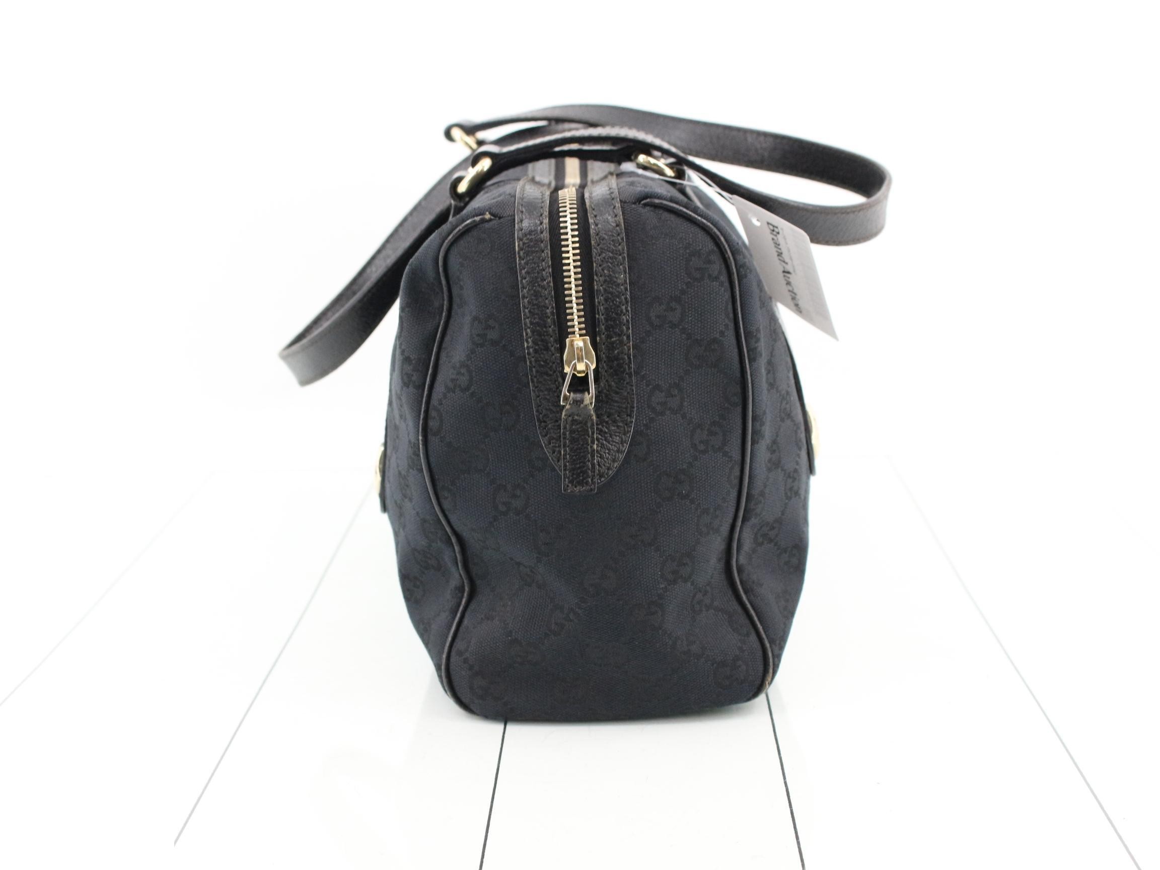 GG Canvas (Bag) Shoulder Bag 154180 — view 4