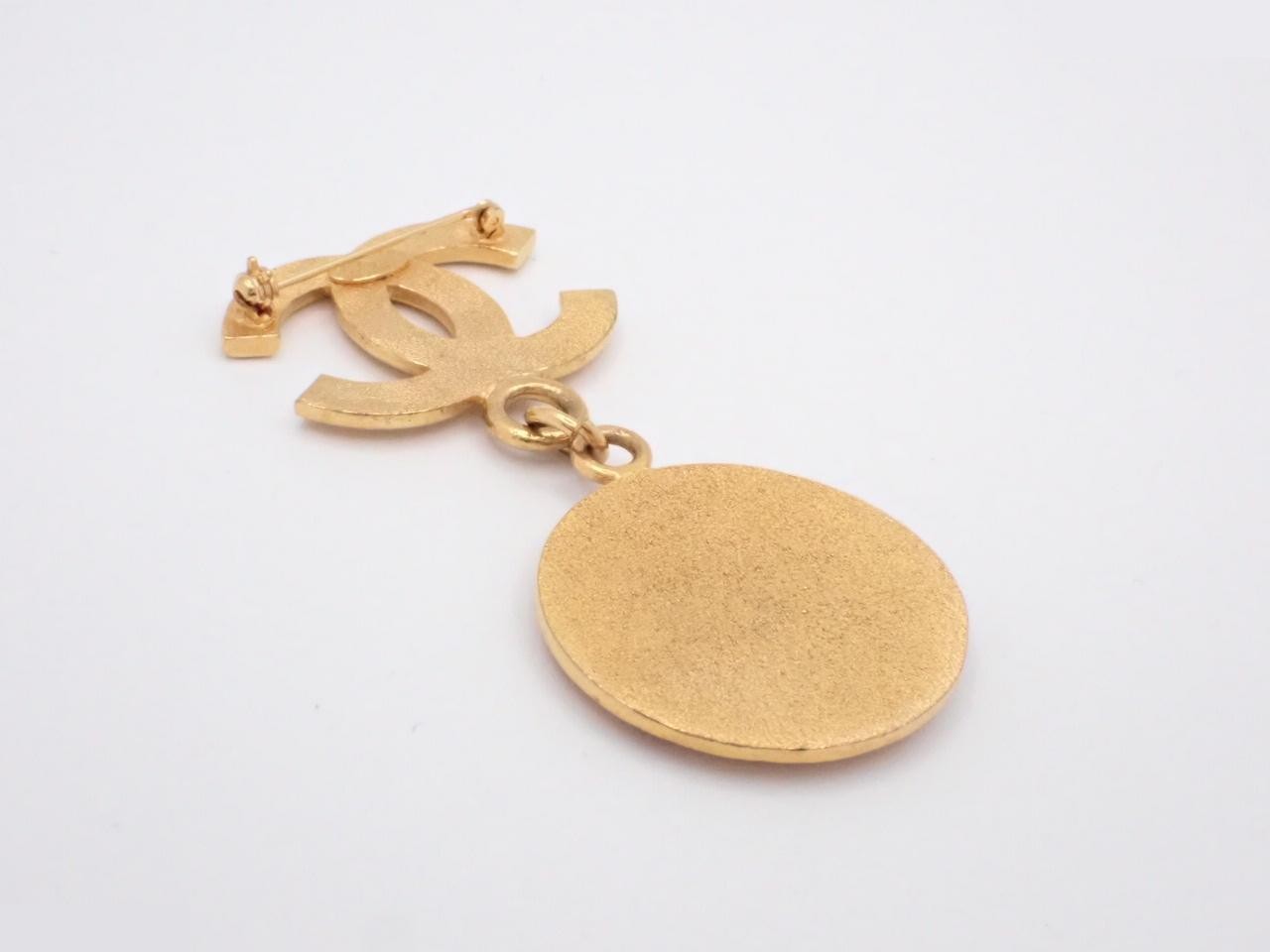Coco Mark Brooch 95A (with comment) — view 2