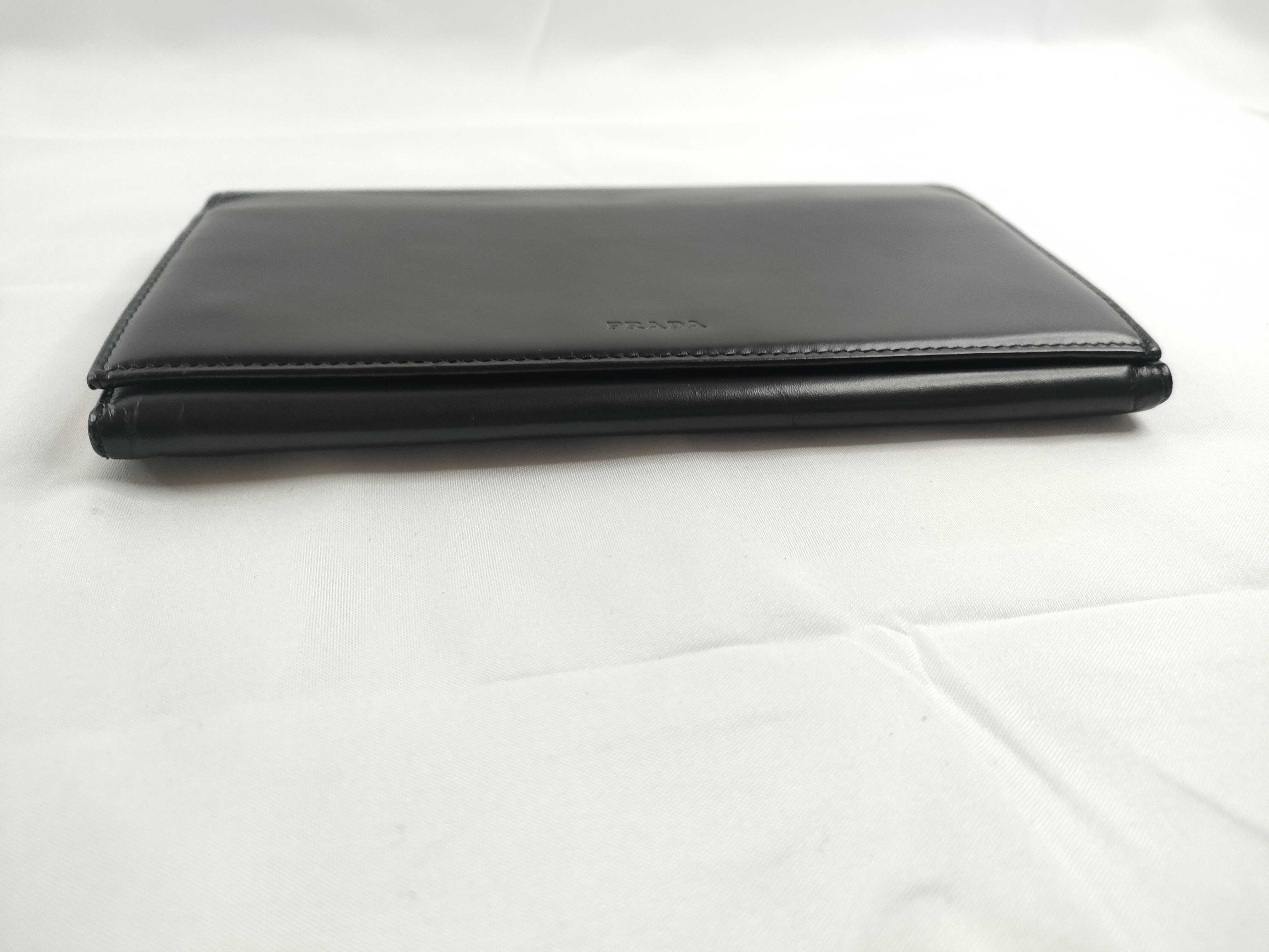 Box Calf Leather Double Snap Long Wallet Serial Number Wallet — view 6
