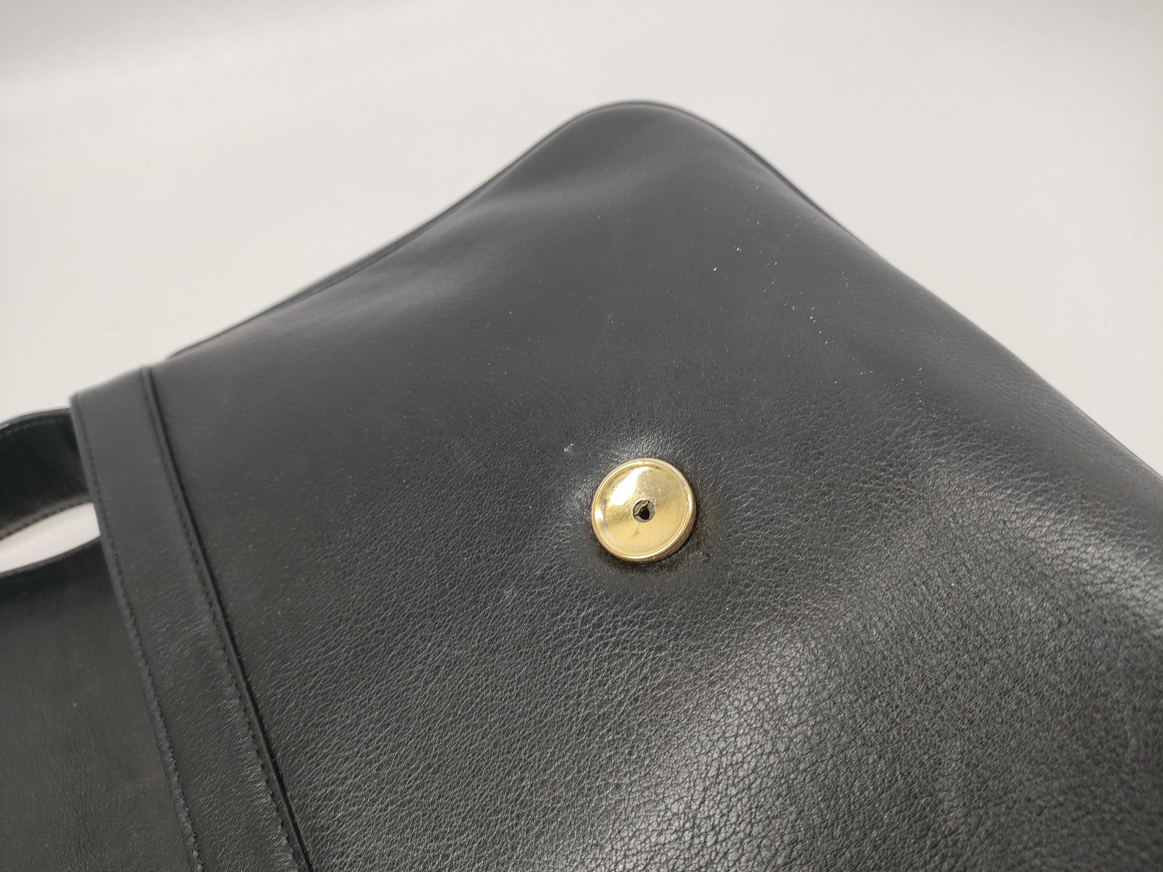 Old Push-Lock GG Hardware Shoulder Bag — view 8