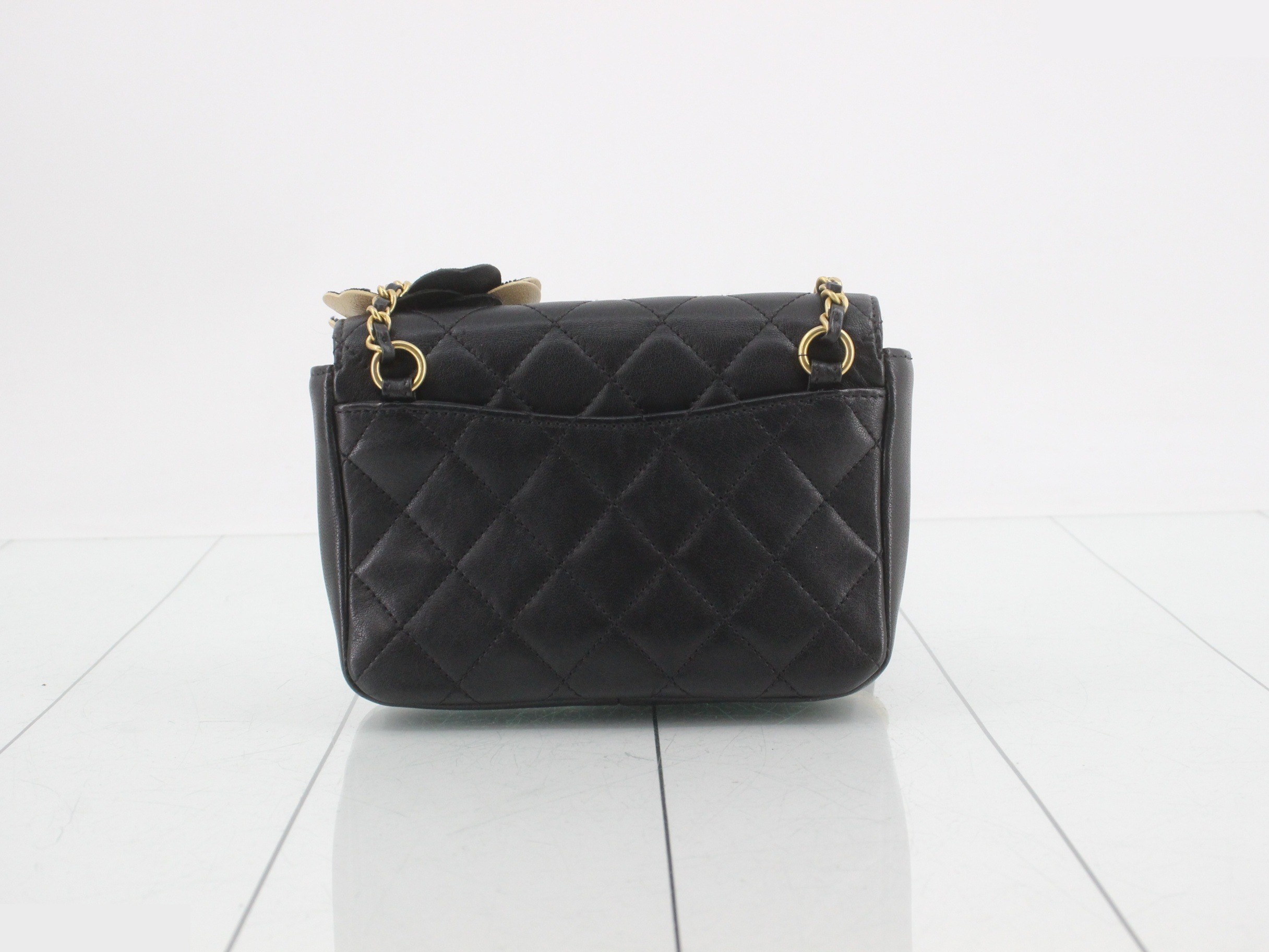 Matelassé Chain Shoulder Bag, Black — view 2