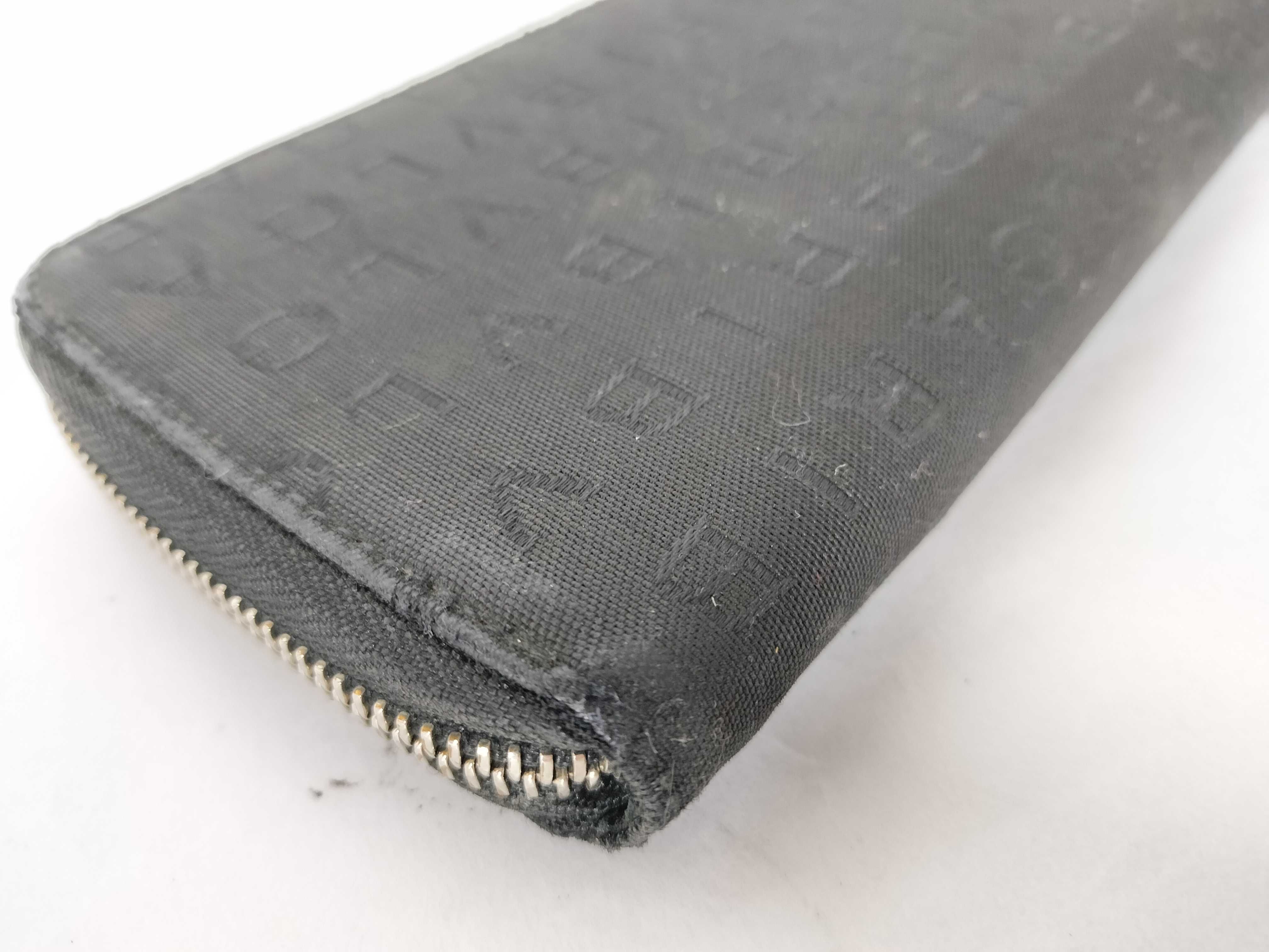 Logomania Bulgari Logomania Round Zipper Long Wallet — view 3