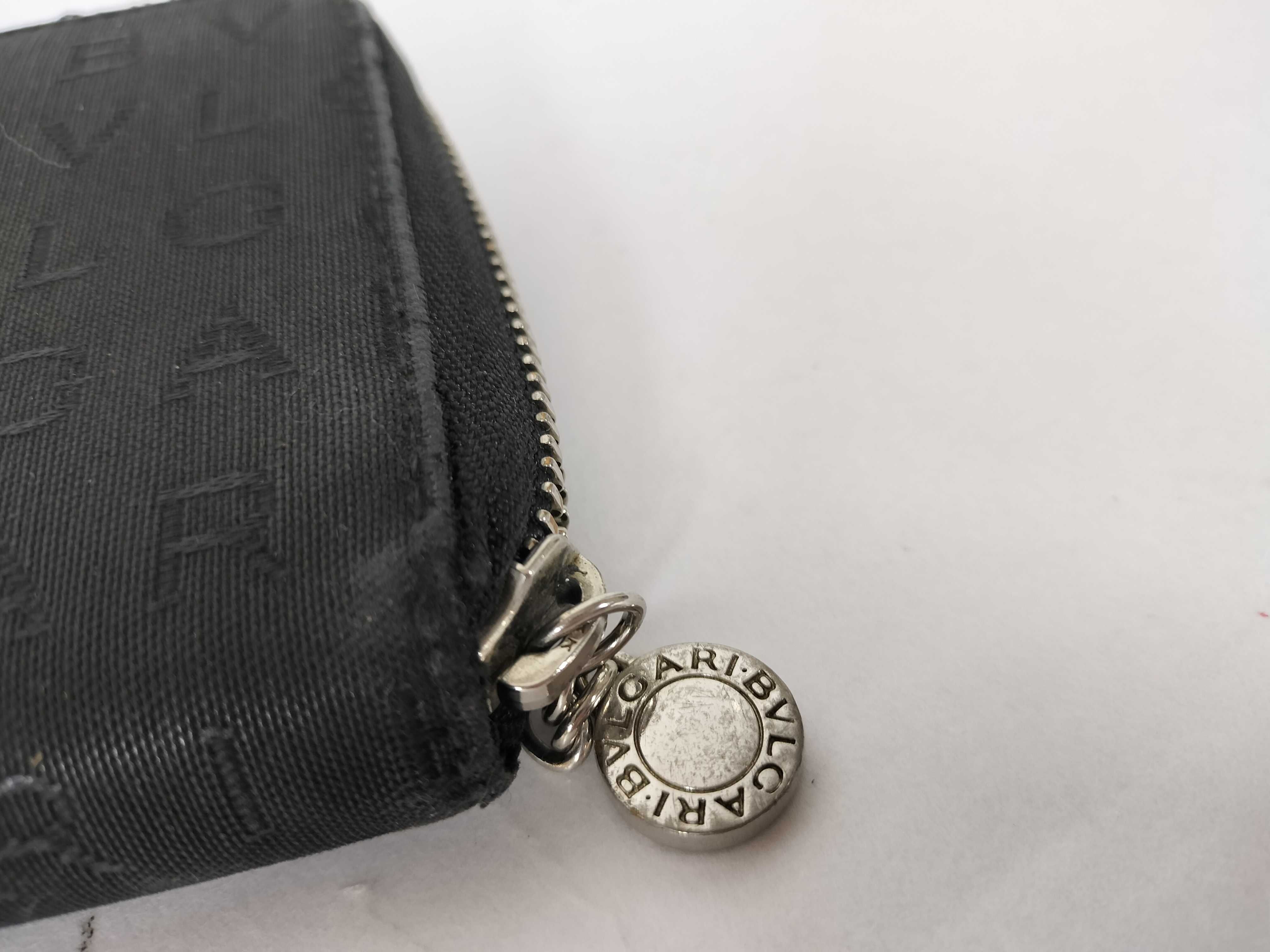 Logomania Bulgari Logomania Round Zipper Long Wallet — view 10