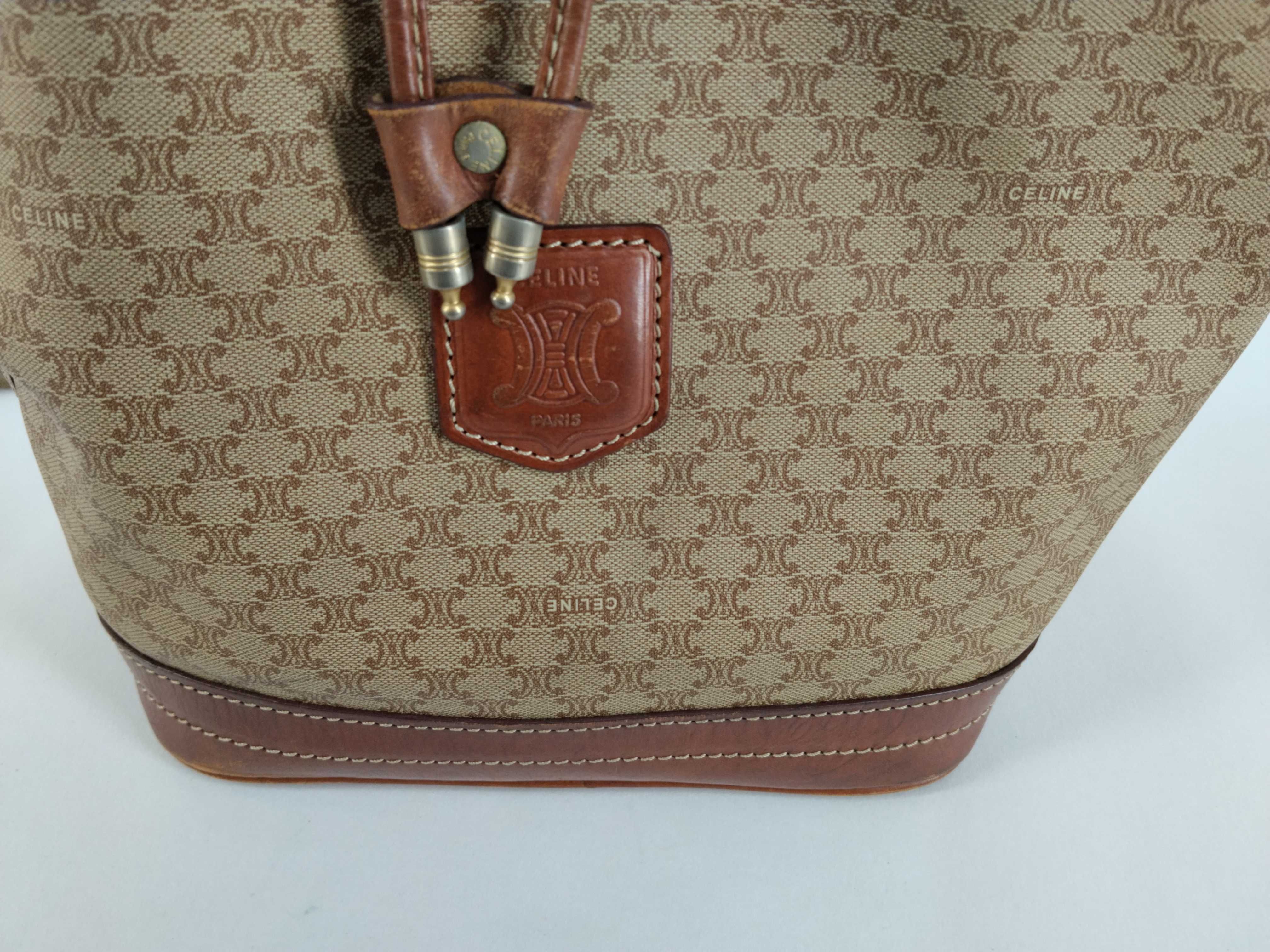 Macadam Drawstring Shoulder Bag M09 — view 8