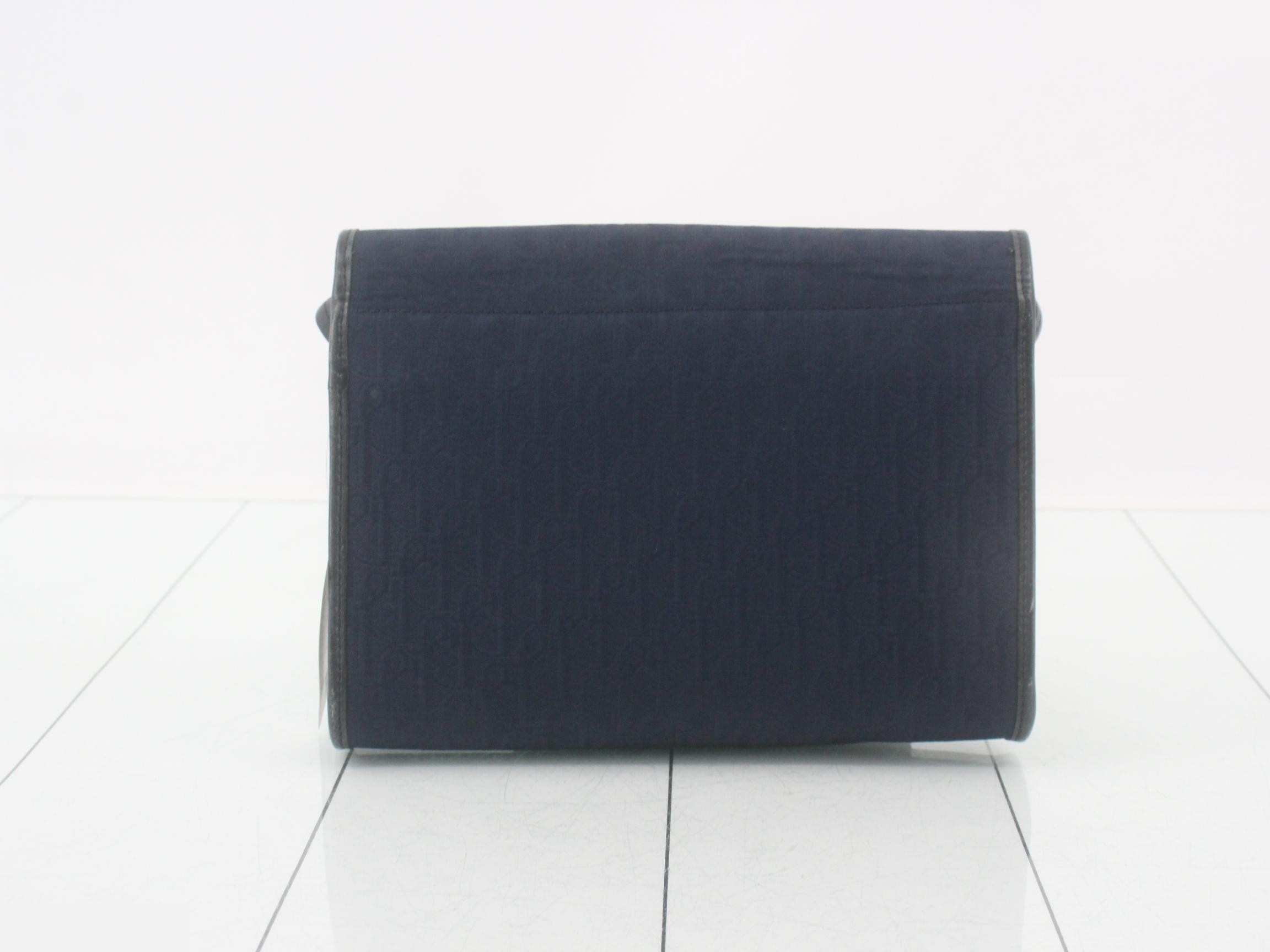 Other lines: Bags and shoulder bags — view 2