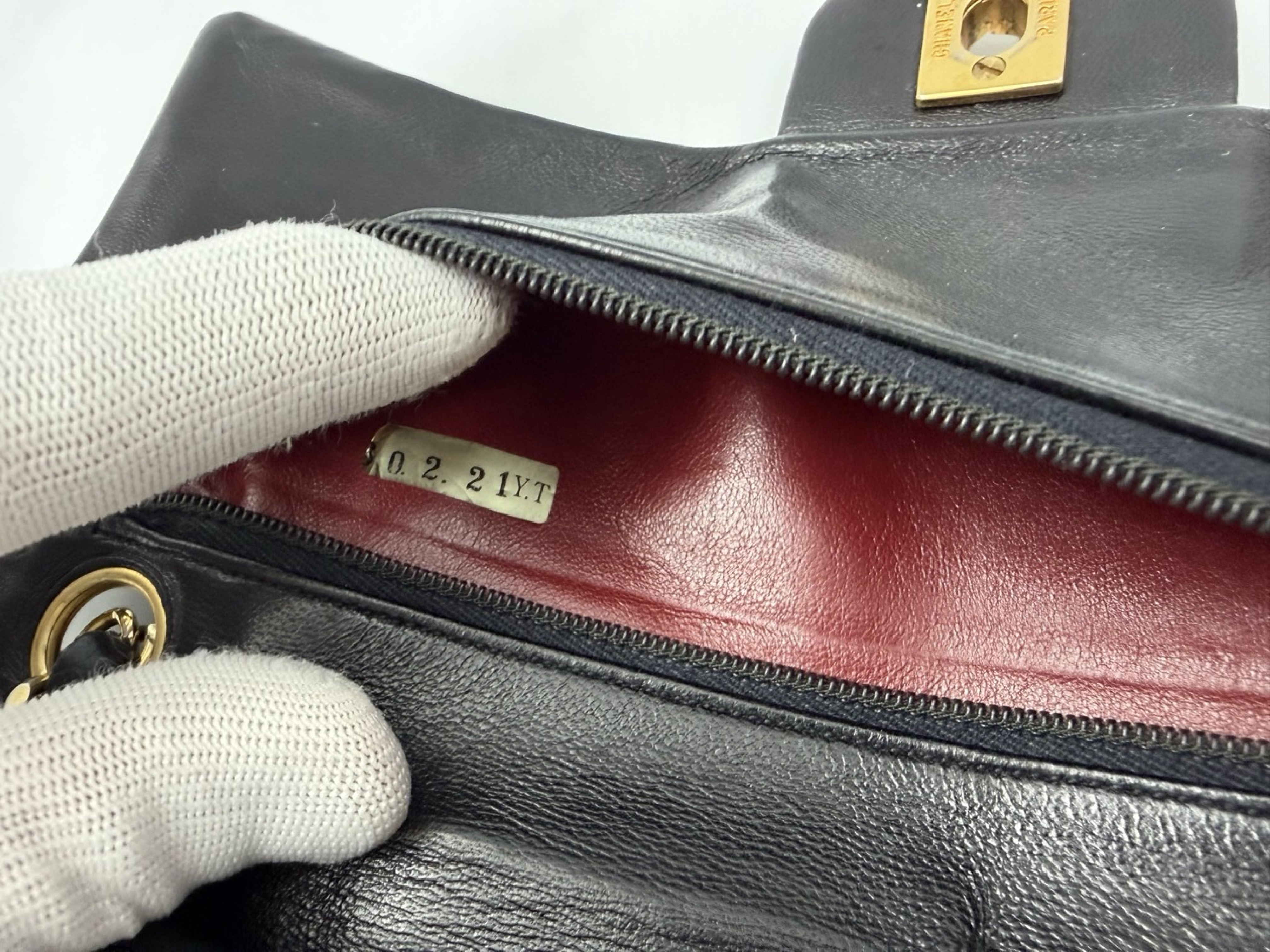 Matelassé 25 Double Flap Lambskin Shoulder Bag — view 14