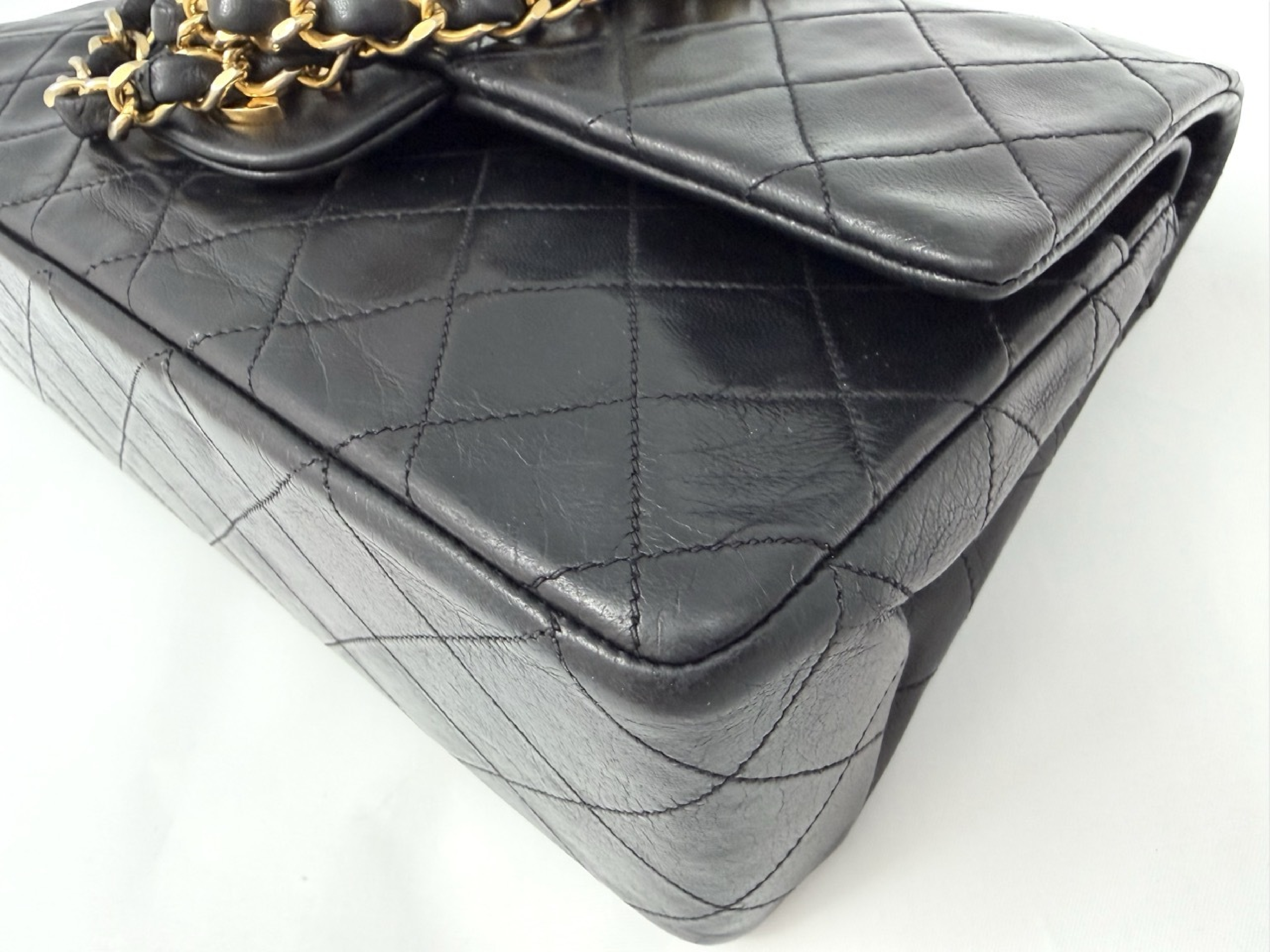 Matelassé 25 Double Flap Lambskin Shoulder Bag — view 4