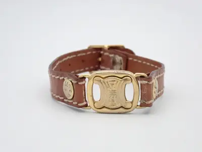 Bracelet, wrist circumference approximately 18.5 cm