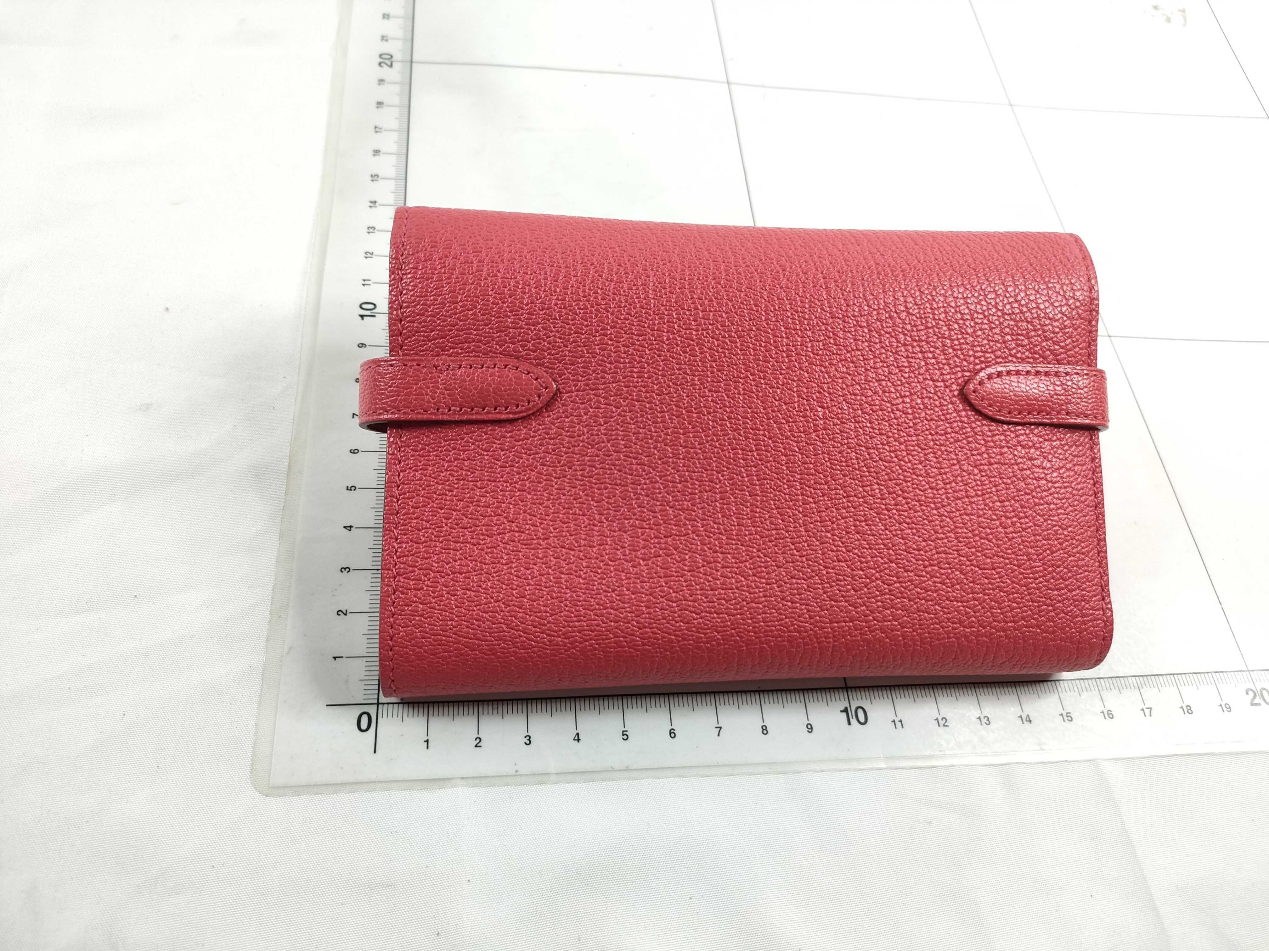 Kelly Wallet Medium Chevre Mysore Compact Wallet Pink Silver Hardware N:2010 Wallet — view 2