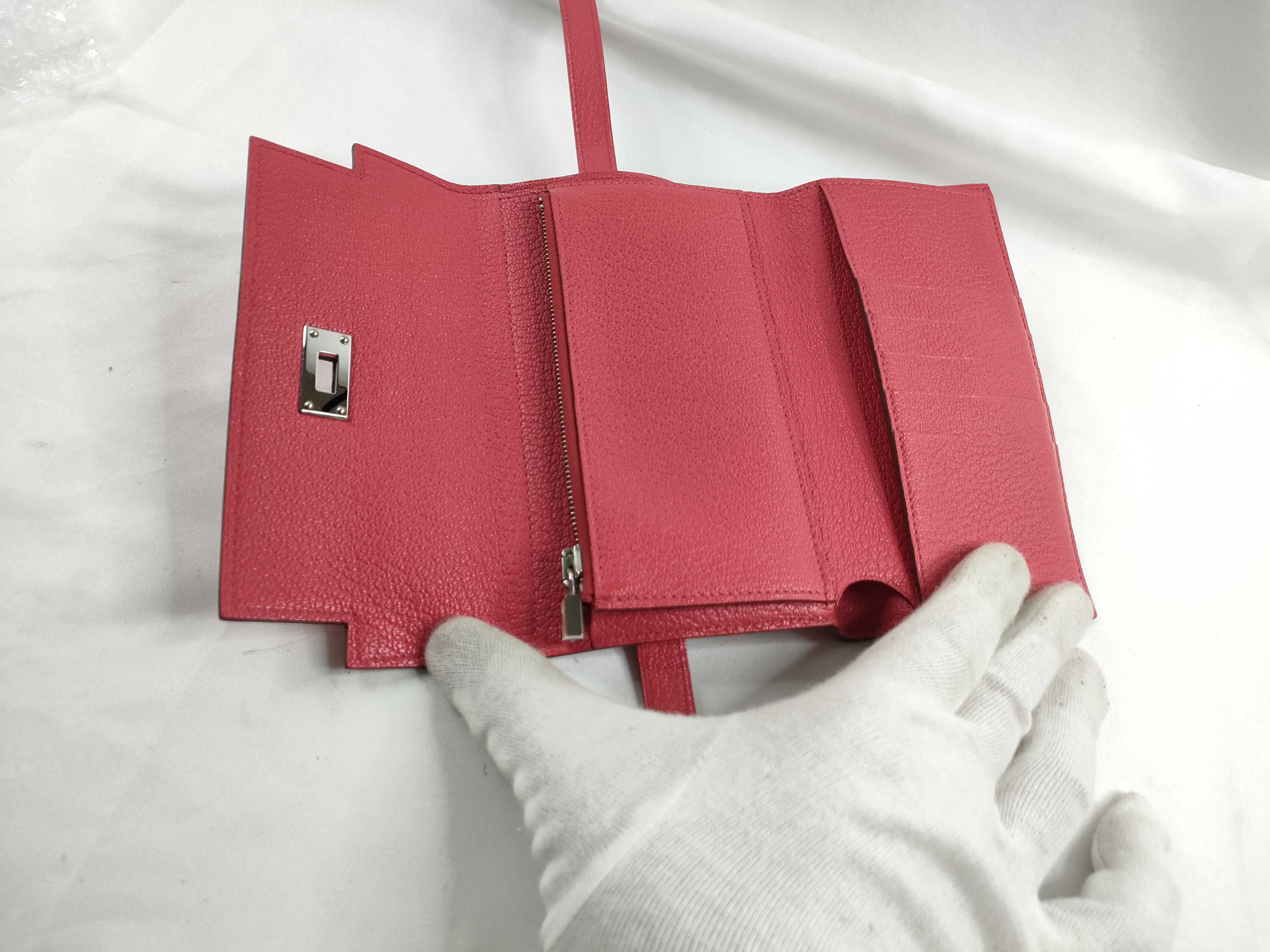 Kelly Wallet Medium Chevre Mysore Compact Wallet Pink Silver Hardware N:2010 Wallet — view 8