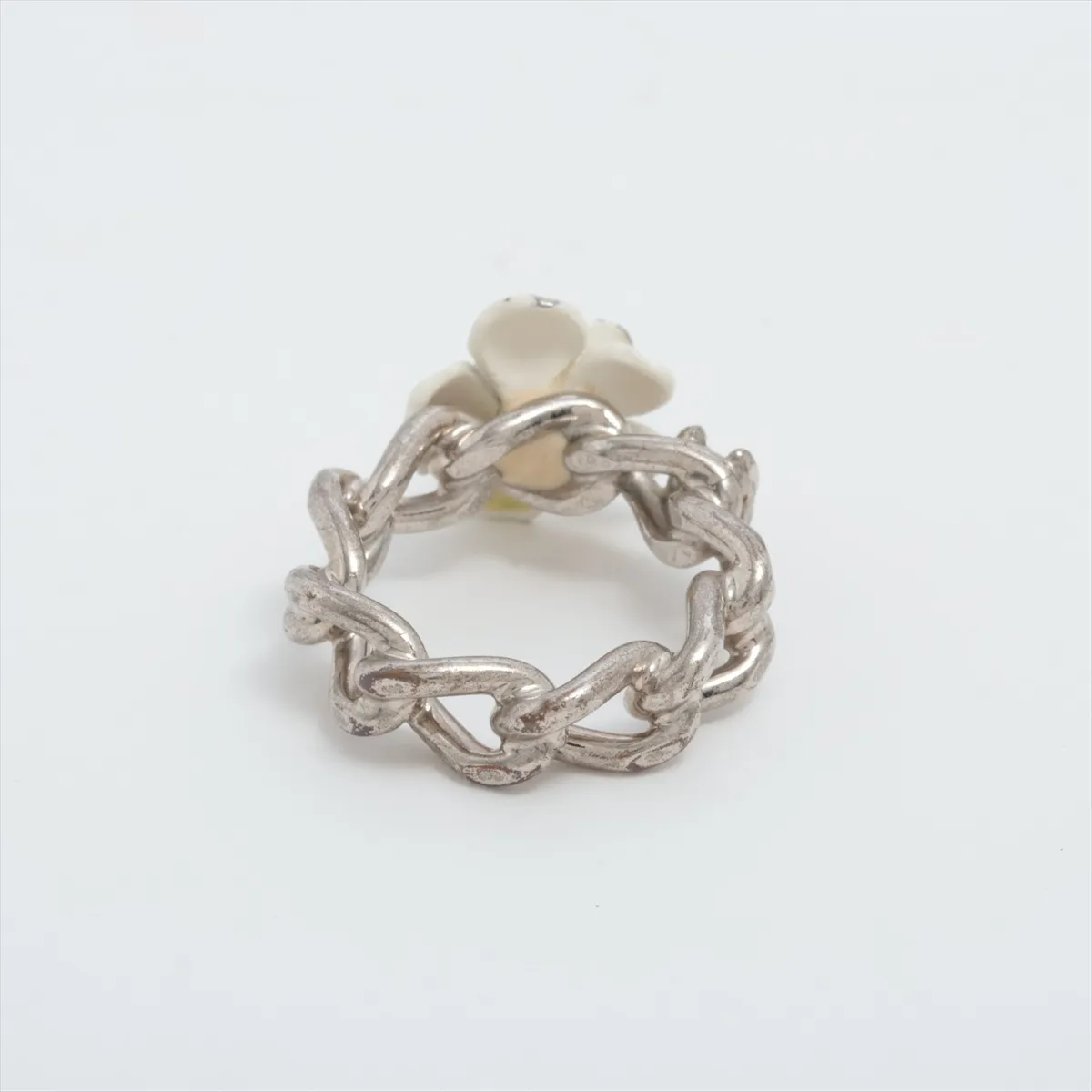 Camellia 04P Ring, Metal, White x Silver. Shows signs of wear, — view 2