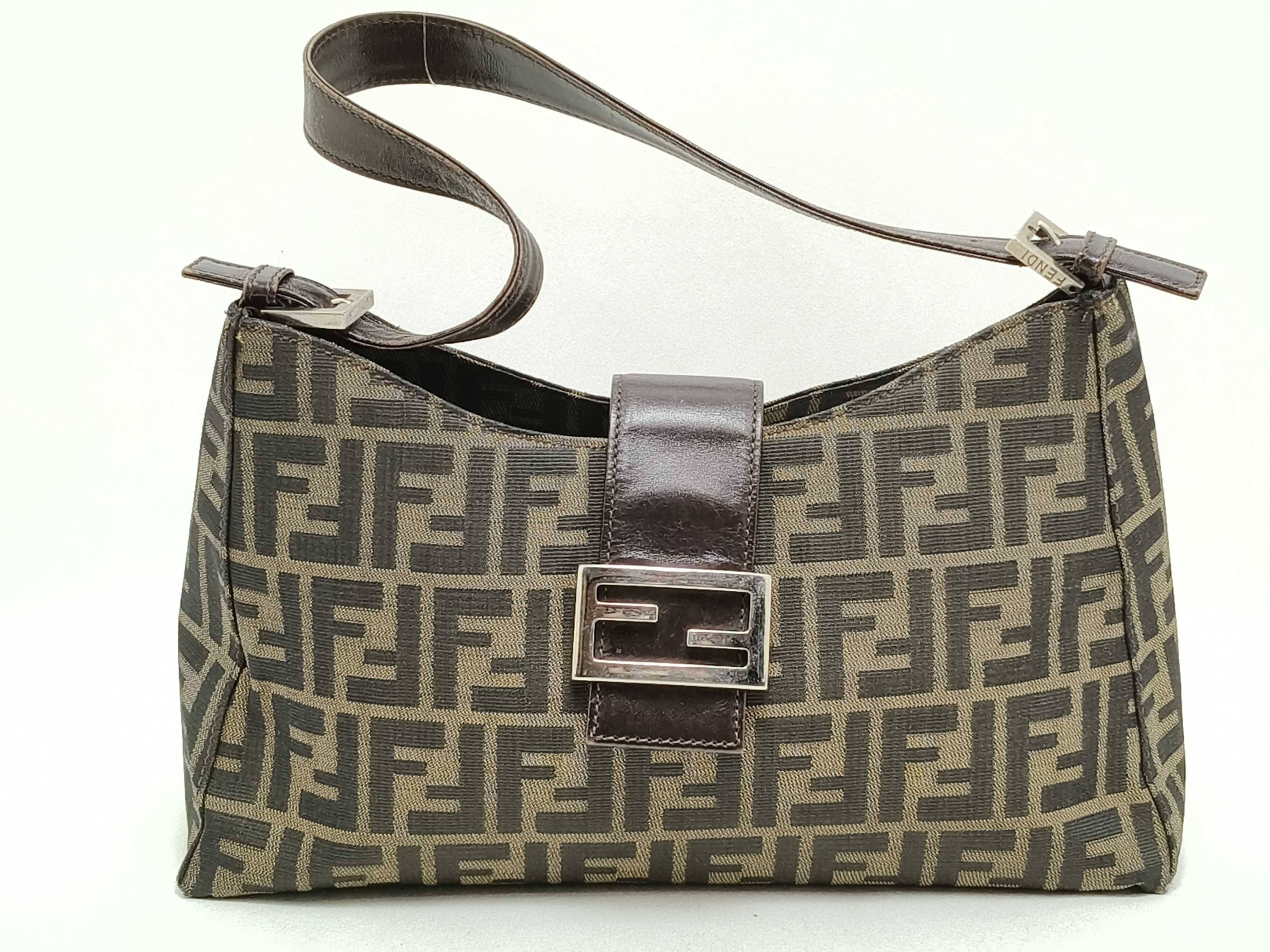 Zucca pattern Fendi Mamma bucket shoulder bag
