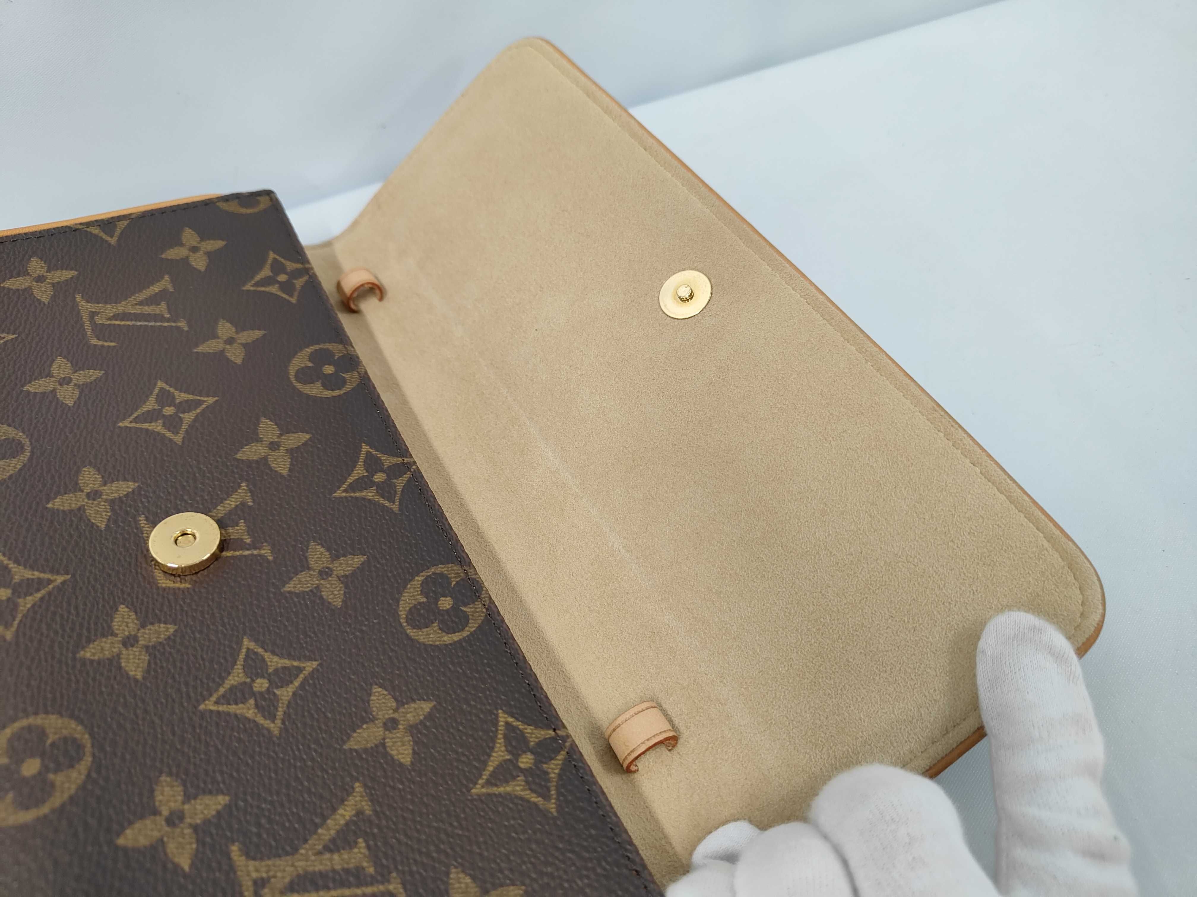 Monogram Shoulder Bag Pochette Twin GM M51852 Clutch Bag — view 5