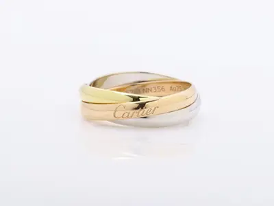 Au750 Trinity Ring #52 4.9g