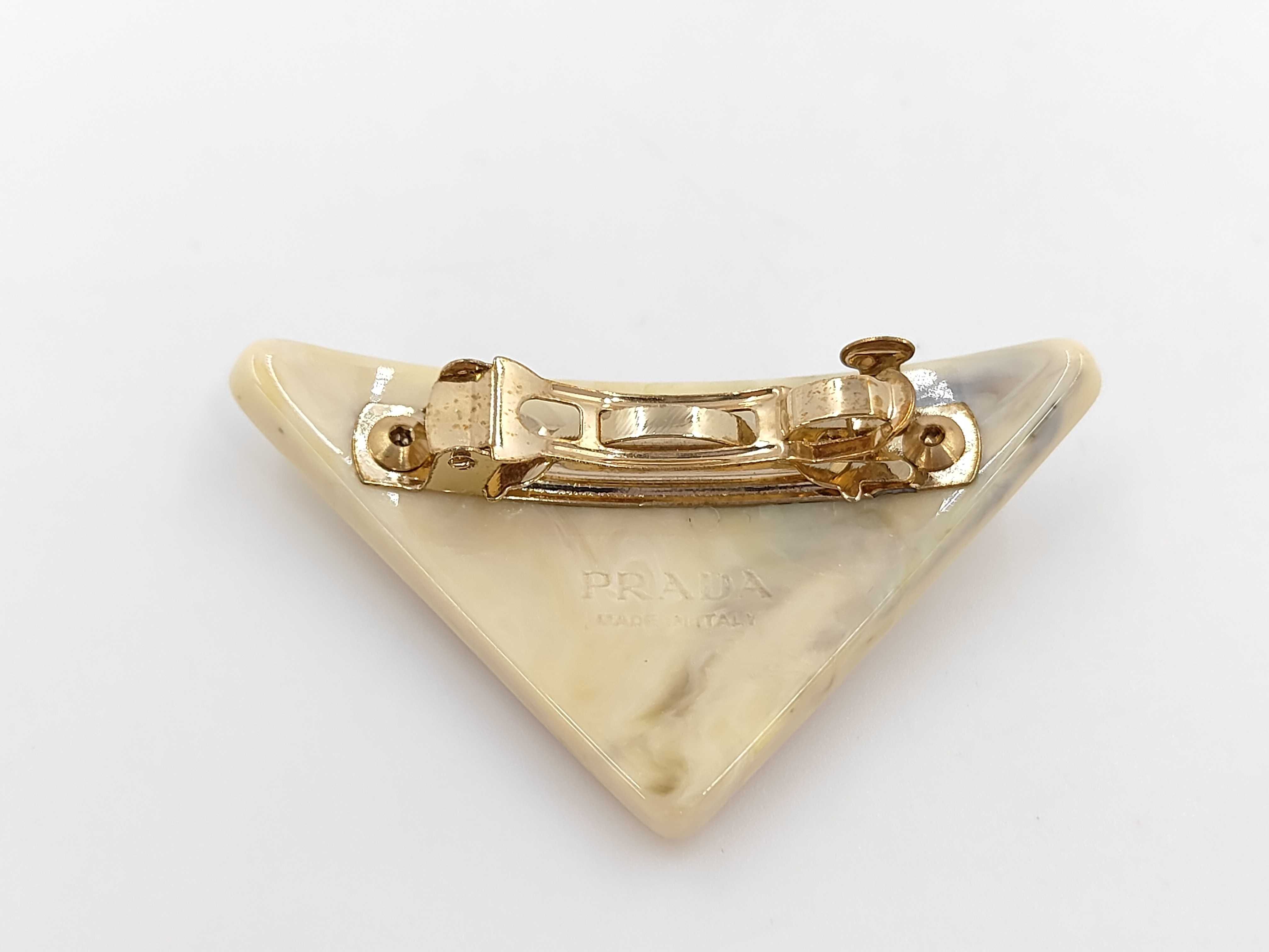 Barrette / Plastic Hair Accessory — view 2