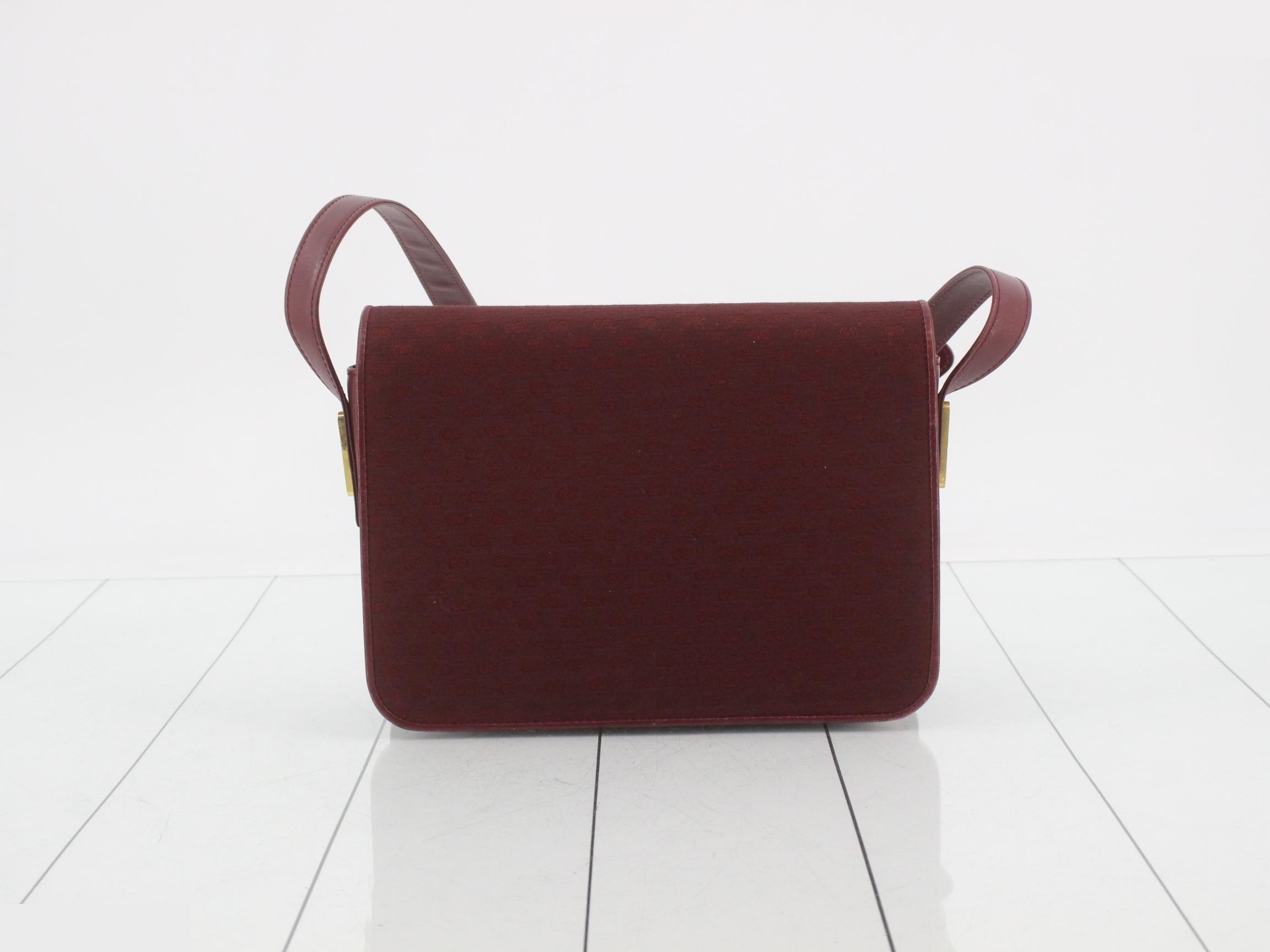 Old Gucci shoulder bag — view 2